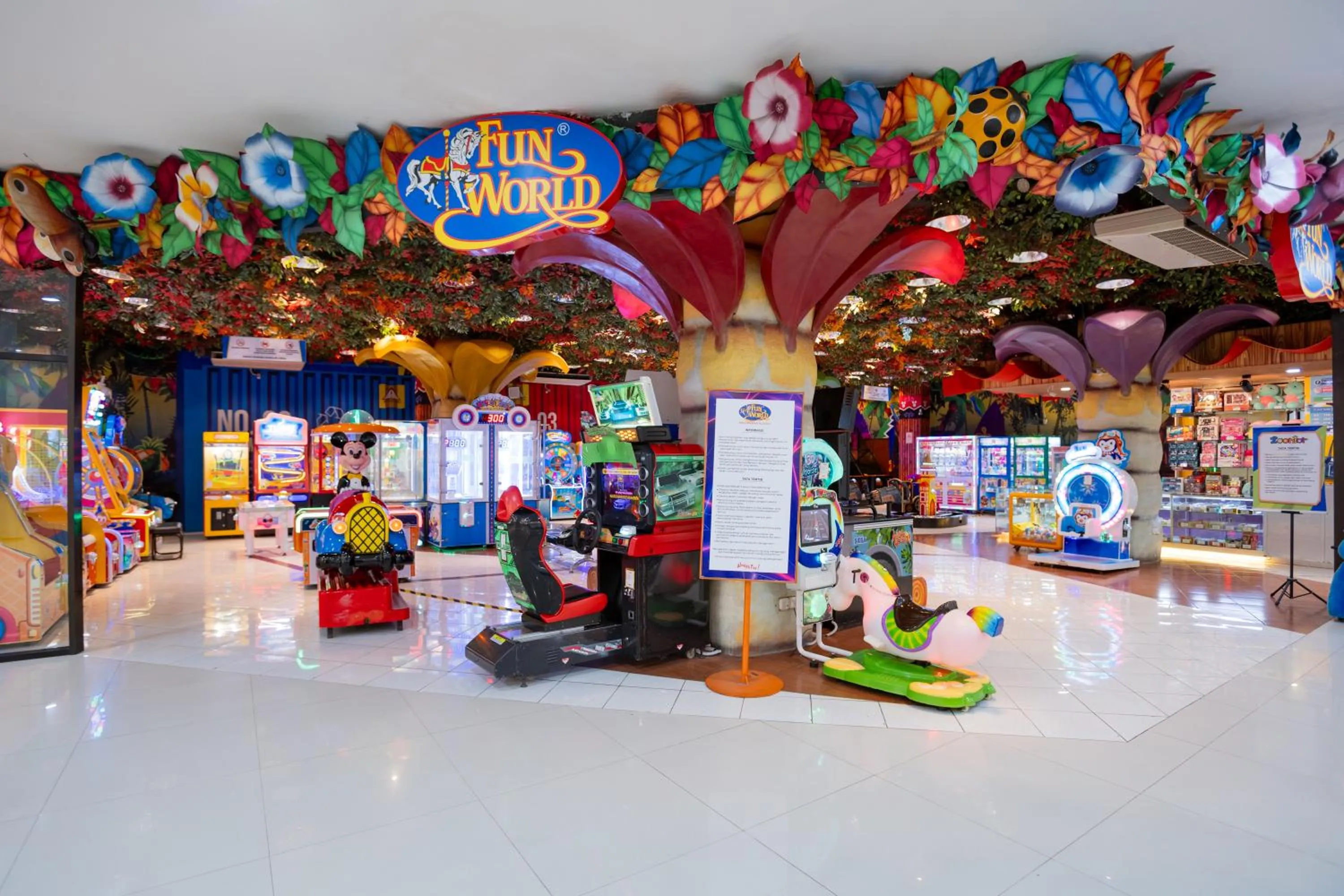 children in Zasgo Hotel