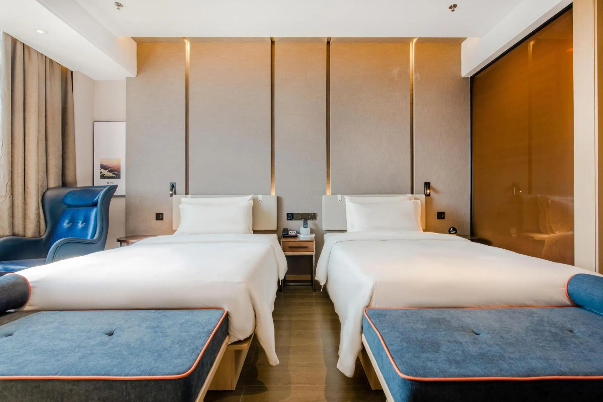 Bed in Atour Hotel Zhongshan Tanzhou