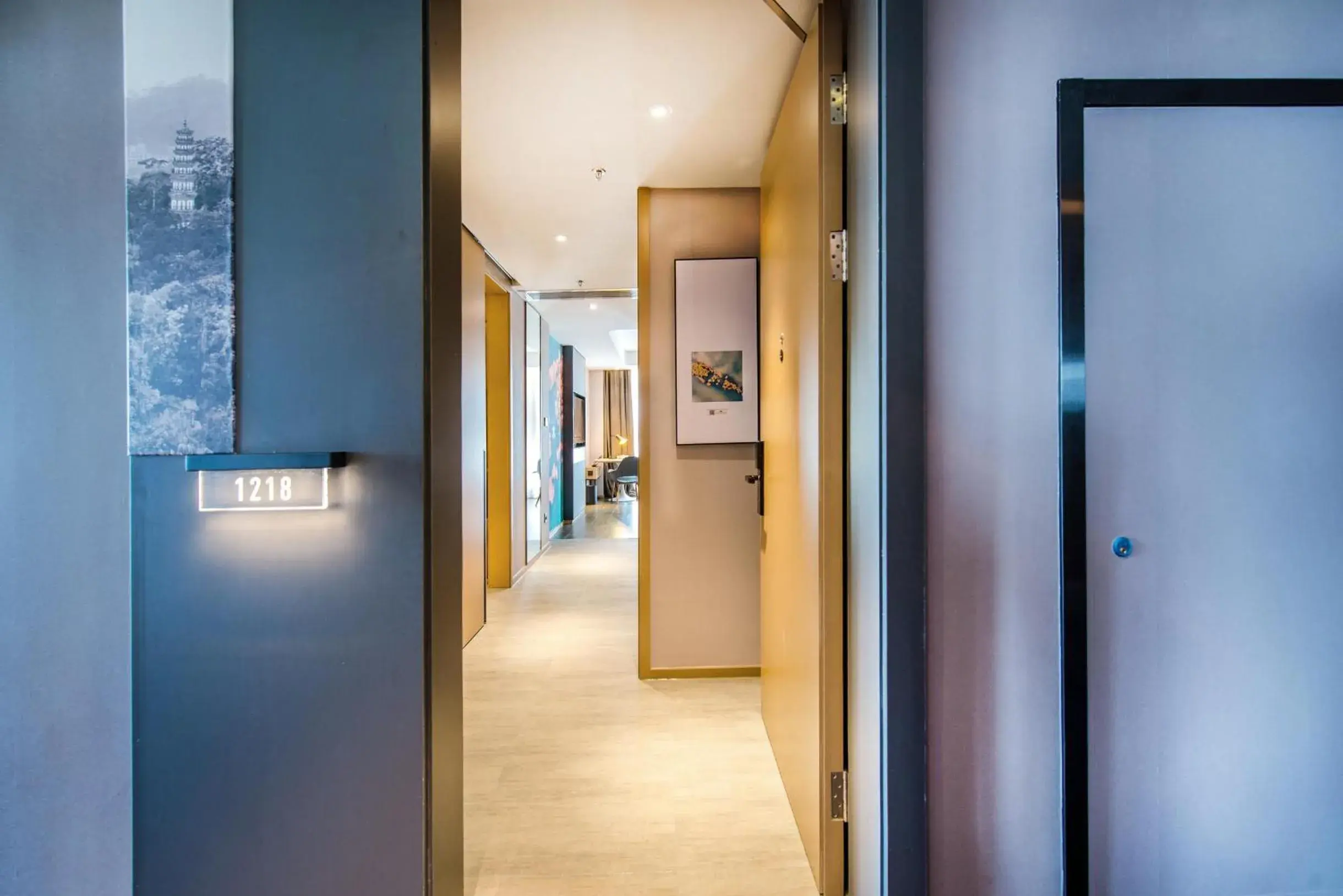 Property building in Atour Hotel Zhongshan Tanzhou Property building in Atour Hotel Zhongshan Tanzhou