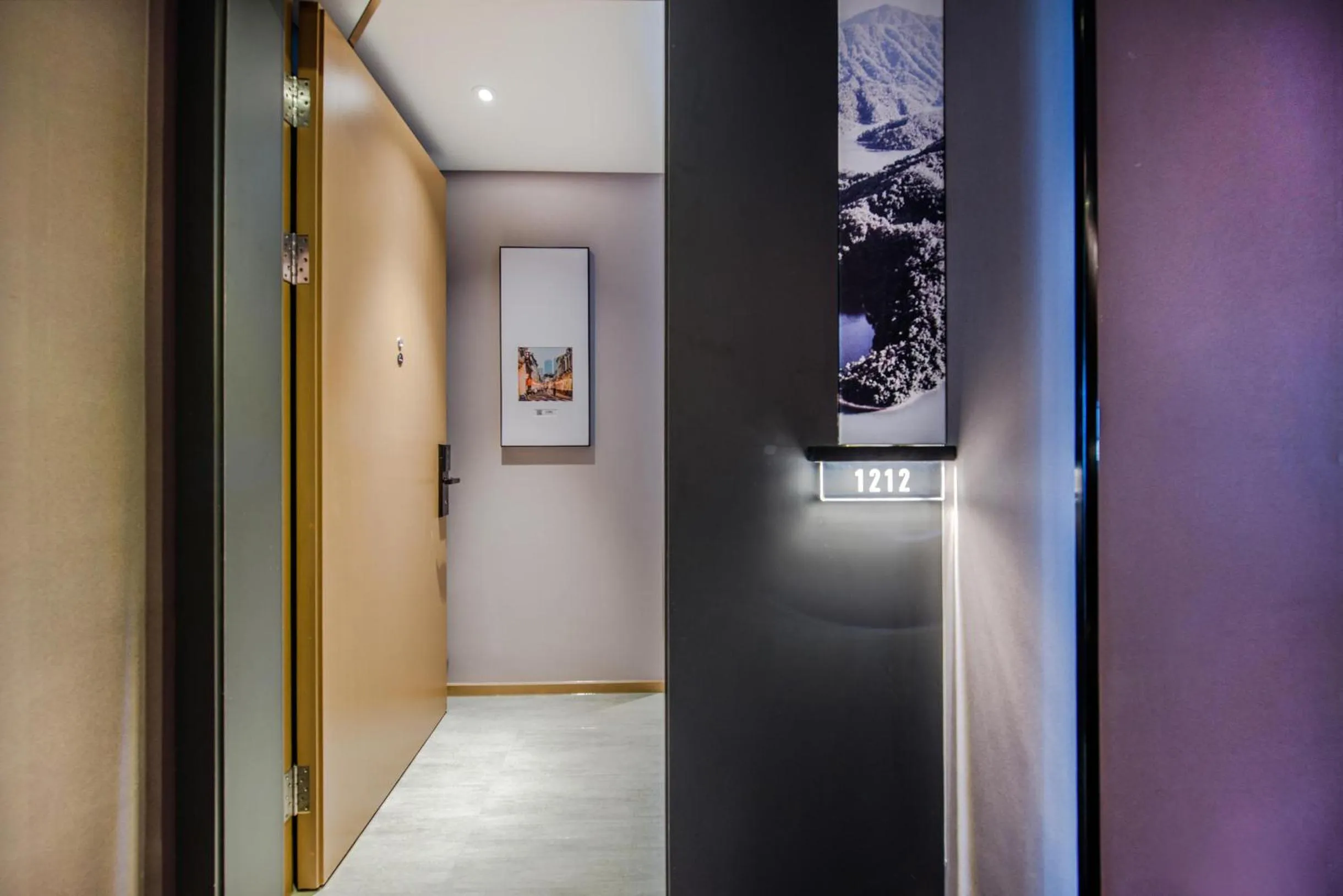 Property building in Atour Hotel Zhongshan Tanzhou