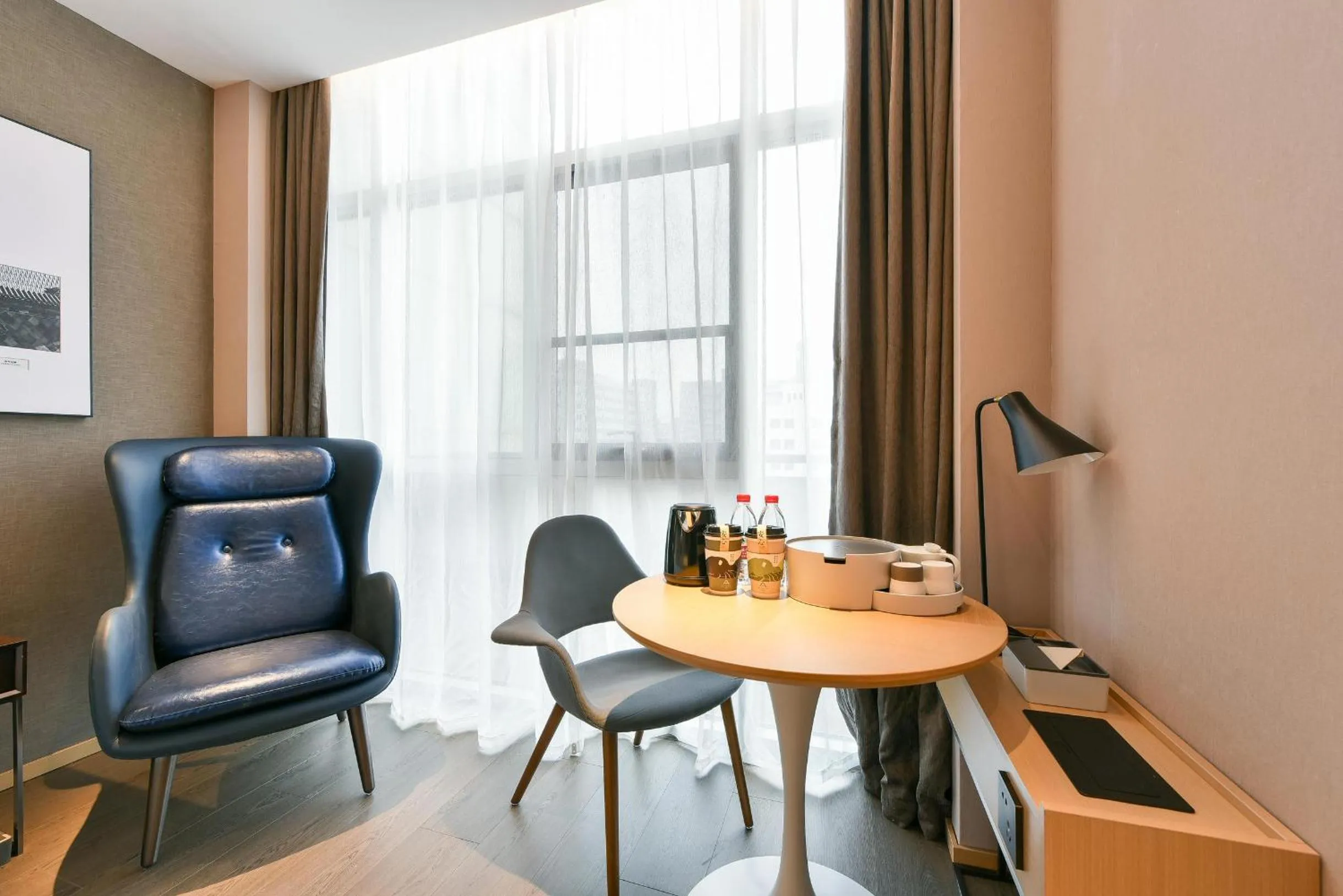 Seating area in Atour Hotel Wangjing SOHO