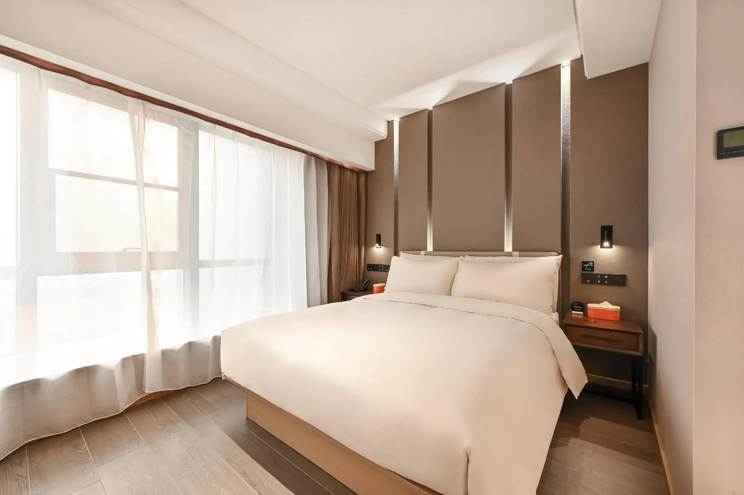 Bedroom, Bed in Atour Hotel Beijing Lishuiqiao