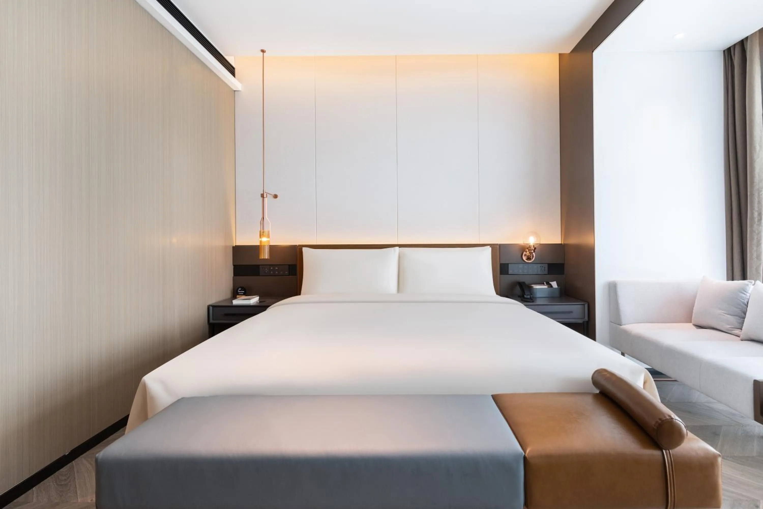 Bed in Atour S Hotel Beijing Daxing International Airport