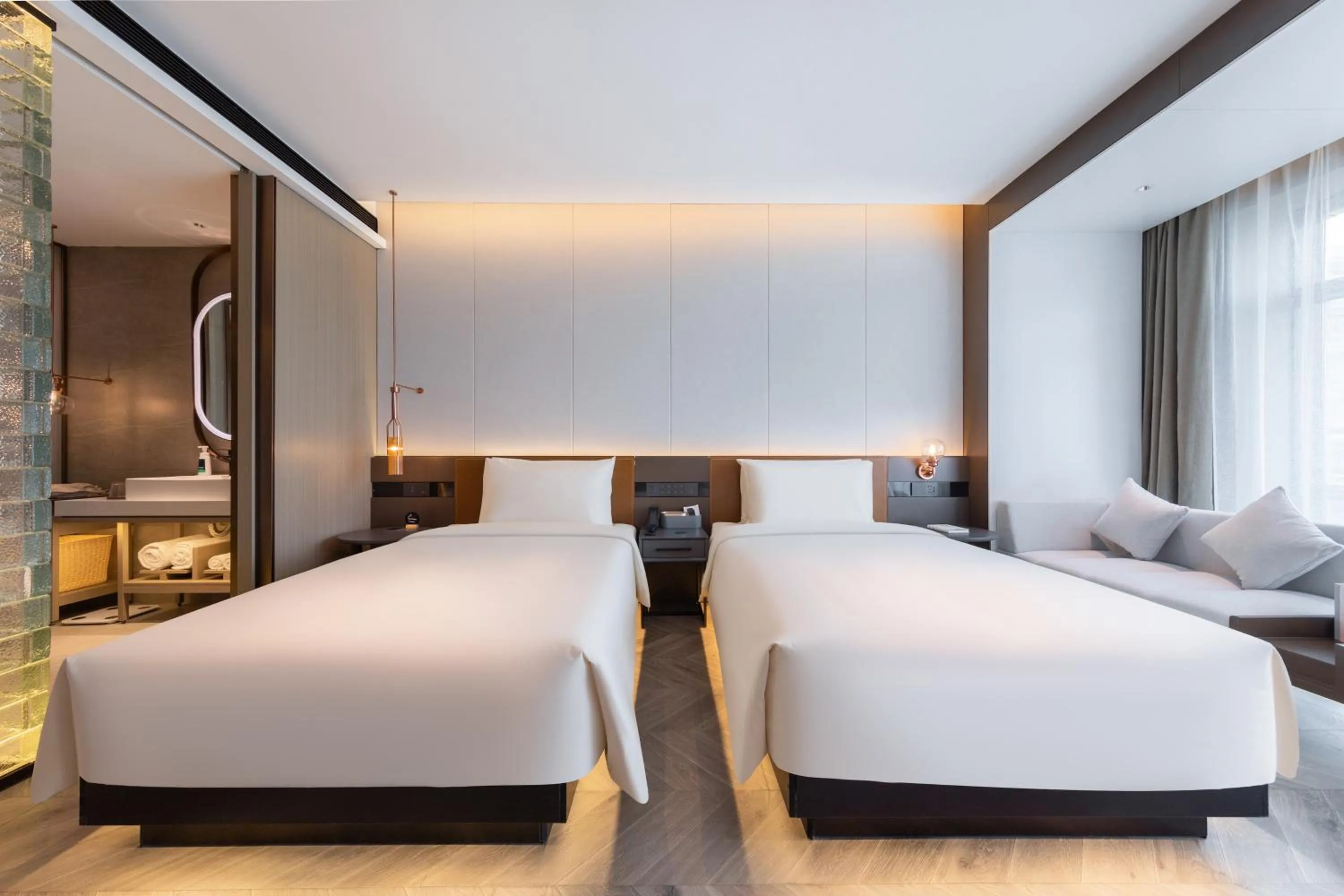 Bed in Atour S Hotel Beijing Daxing International Airport