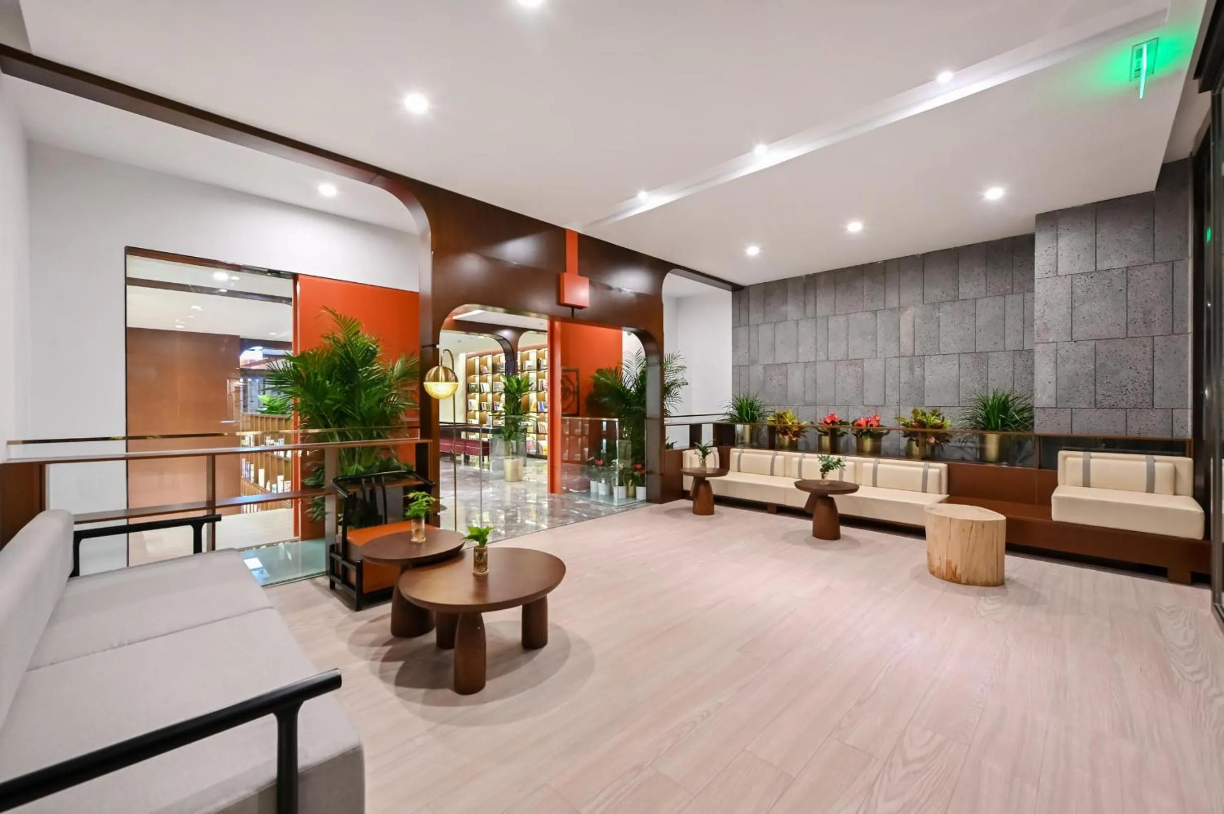 Atour Hotel Beijing Gulou Houhai - Free Night Snacks