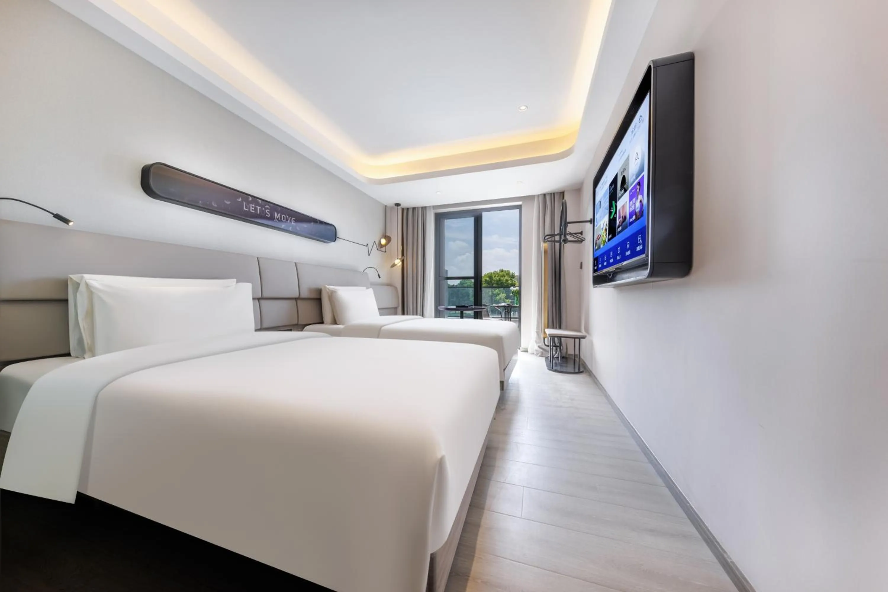 Bed in Atour Light Hotel Zhuguang Road Hongqiao National Exhibition and Convention Center