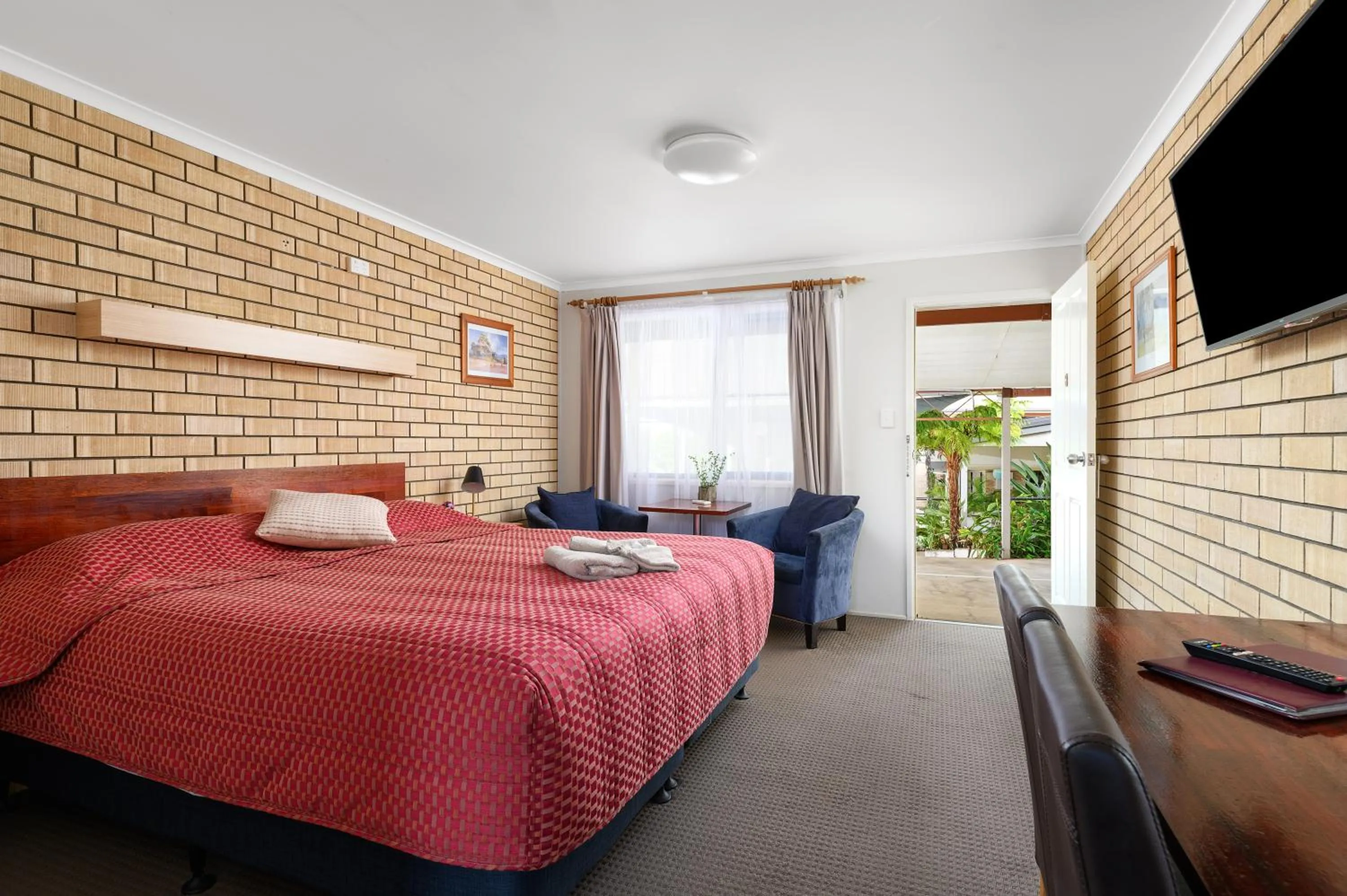 Bed in Goomeri Motel