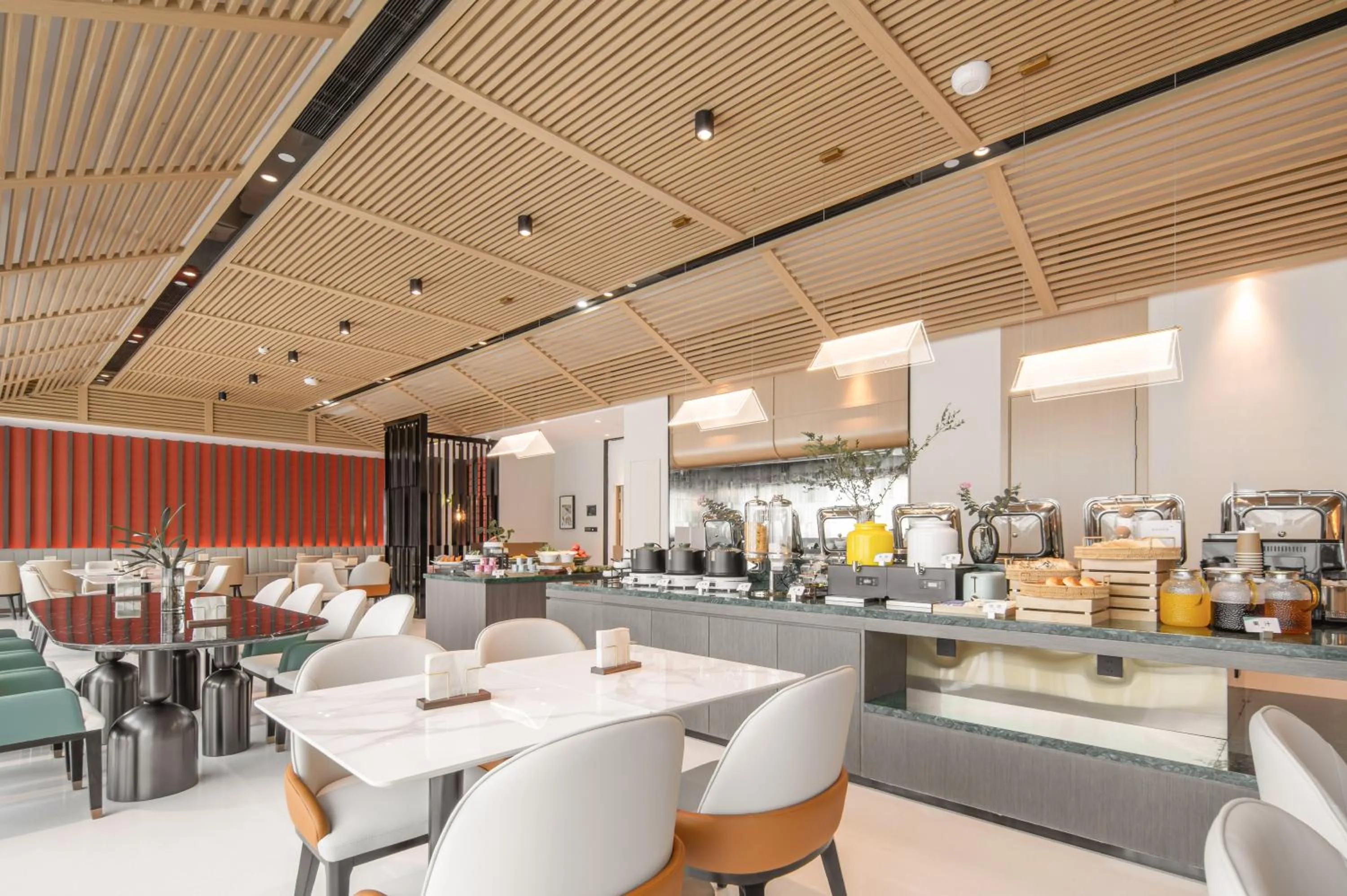 Restaurant/places to eat in Atour Hotel Hangzhou East Railway Station East Square