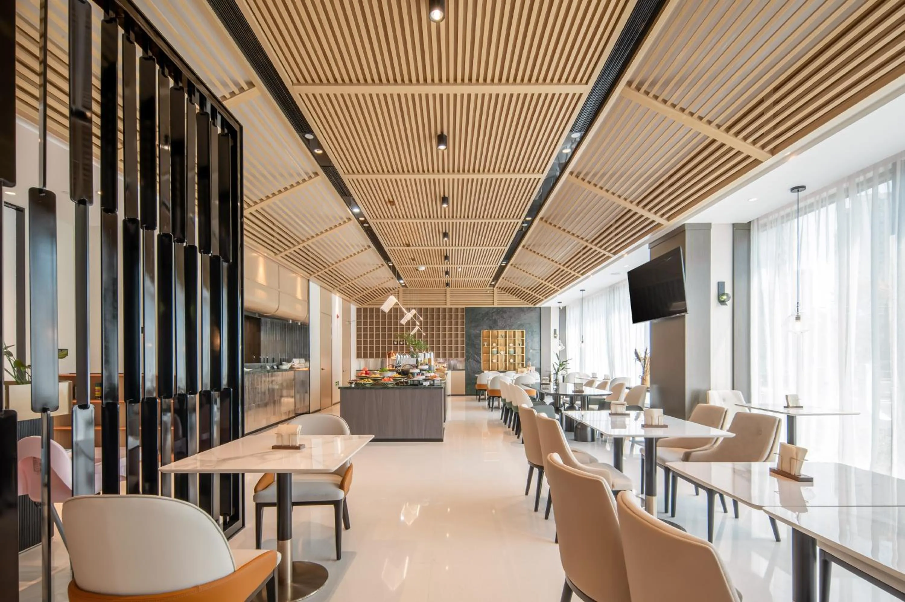 Restaurant/places to eat in Atour Hotel Hangzhou East Railway Station East Square