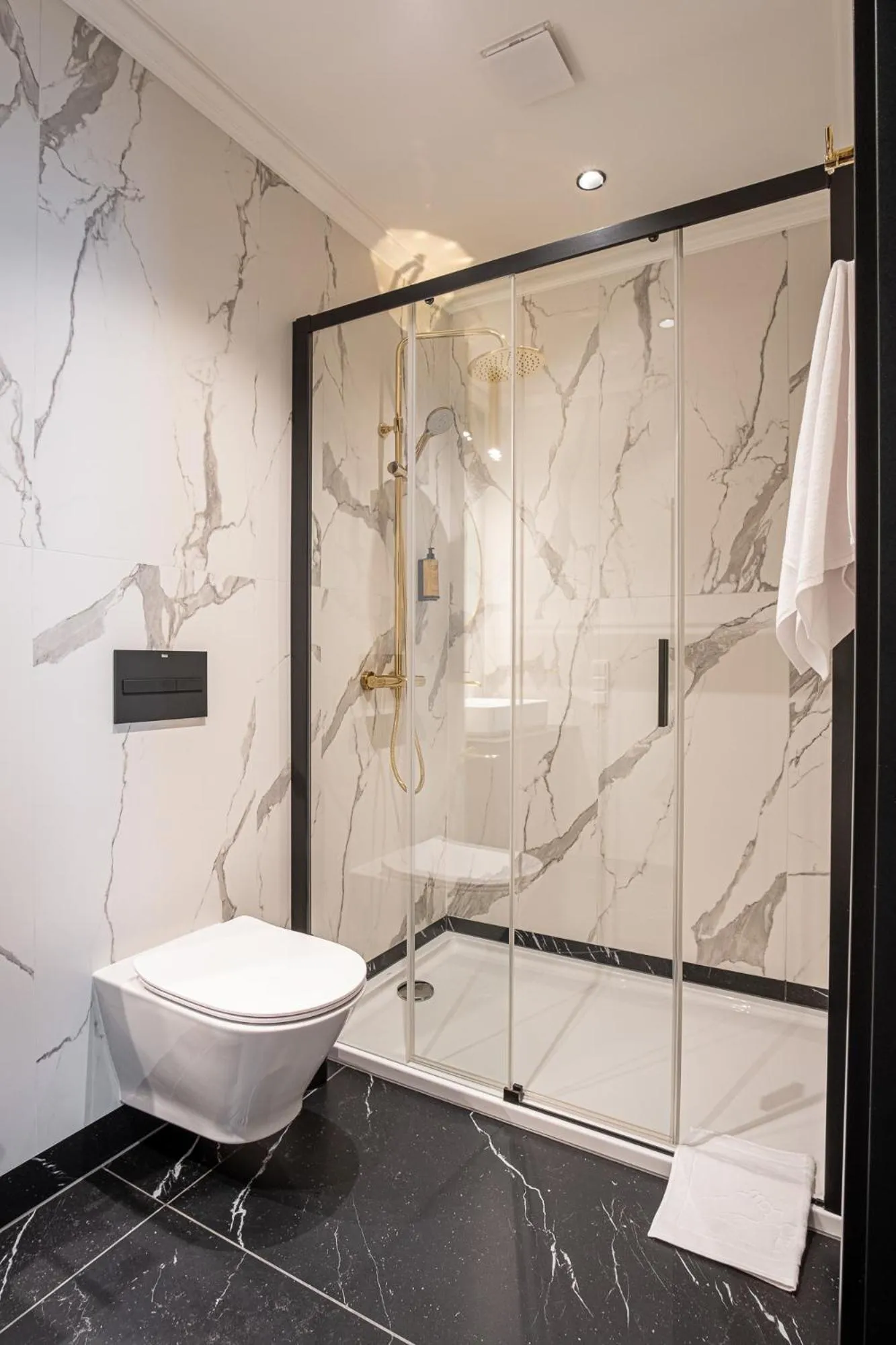 Shower in Carvala Boutique Apartments