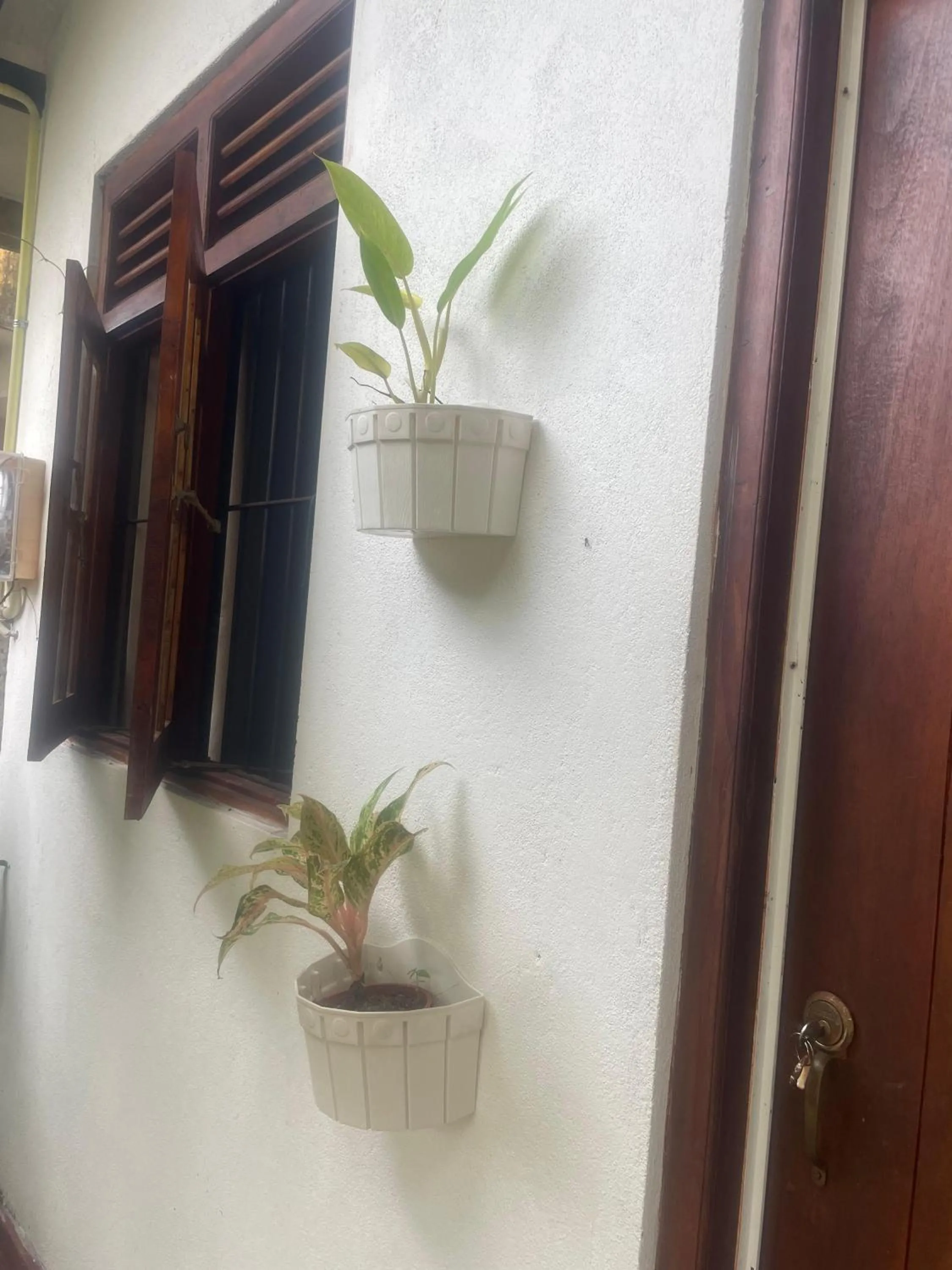 Property building in Ananda Home Stay and Restaurant
