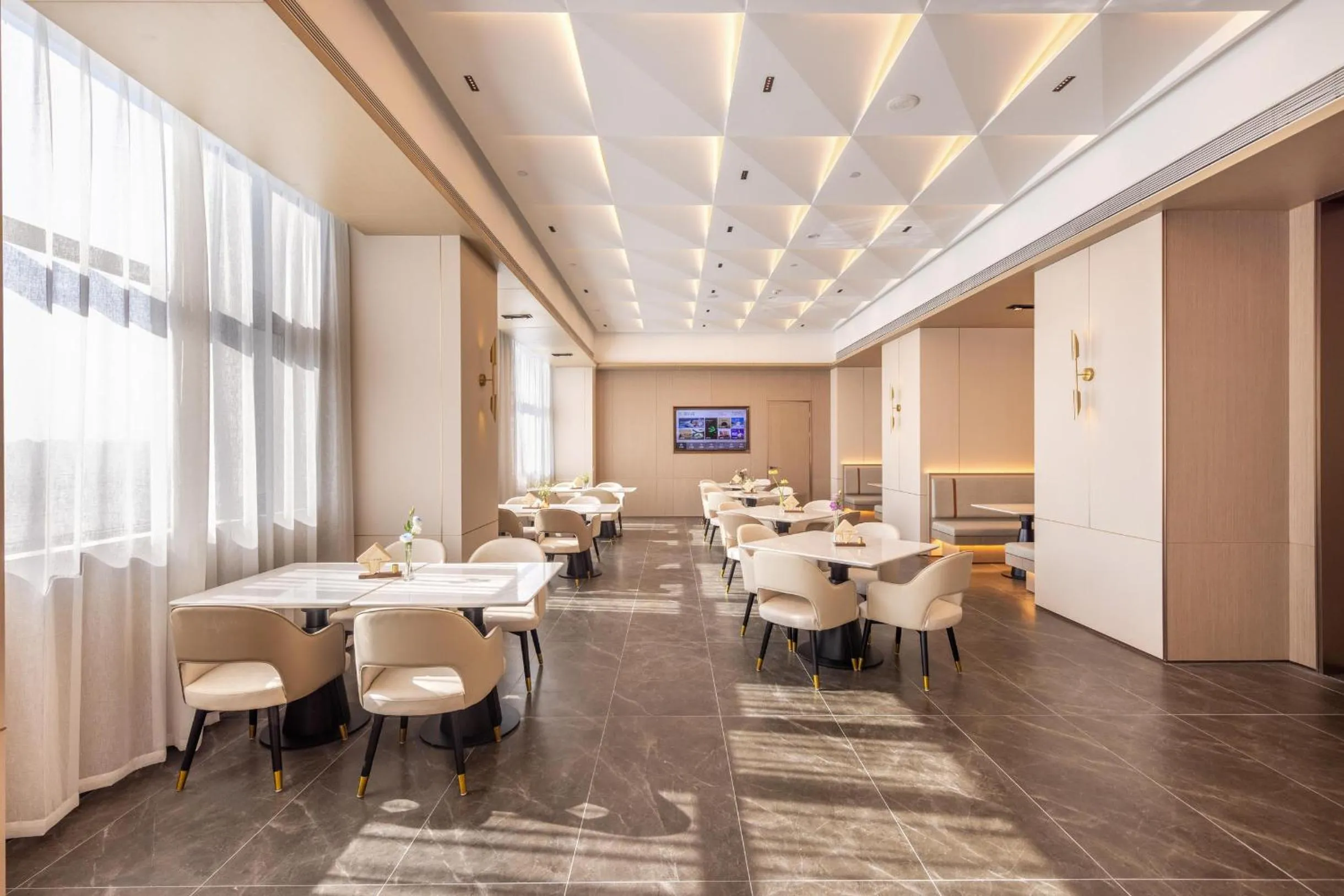 Atour Hotel Hangzhou Xiaoshan South Railway Station Xiaoshan Road