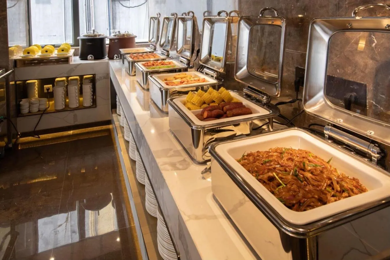 Restaurant/places to eat in Atour Hotel Guangzhou Baiyun New Town Jiangxia Metro Station