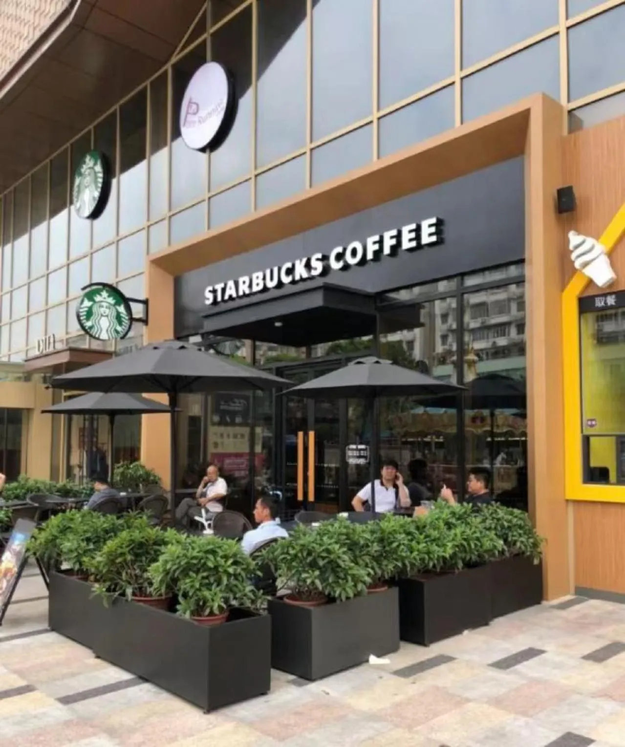 Restaurant/places to eat in Atour Hotel Guangzhou Baiyun New Town Jiangxia Metro Station