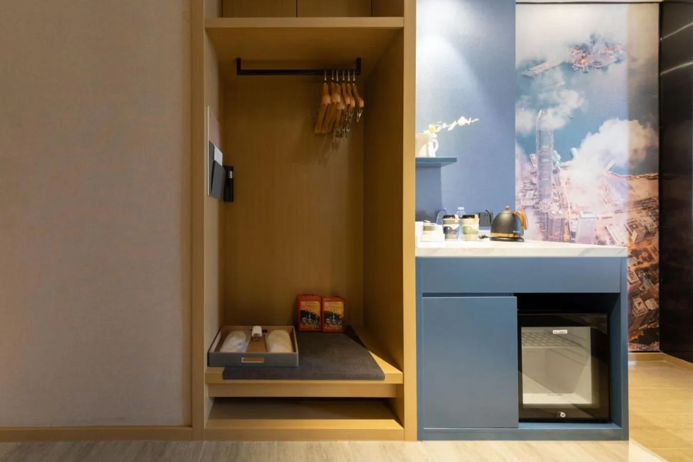 minibar in Atour Hotel Guangzhou Baiyun New Town Jiangxia Metro Station