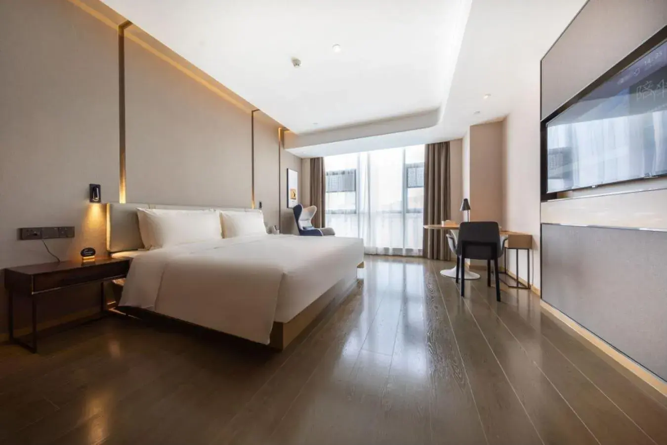Bedroom, Bed in Atour Hotel Guangzhou Baiyun New Town Jiangxia Metro Station Bedroom, Bed in Atour Hotel Guangzhou Baiyun New Town Jiangxia Metro Station