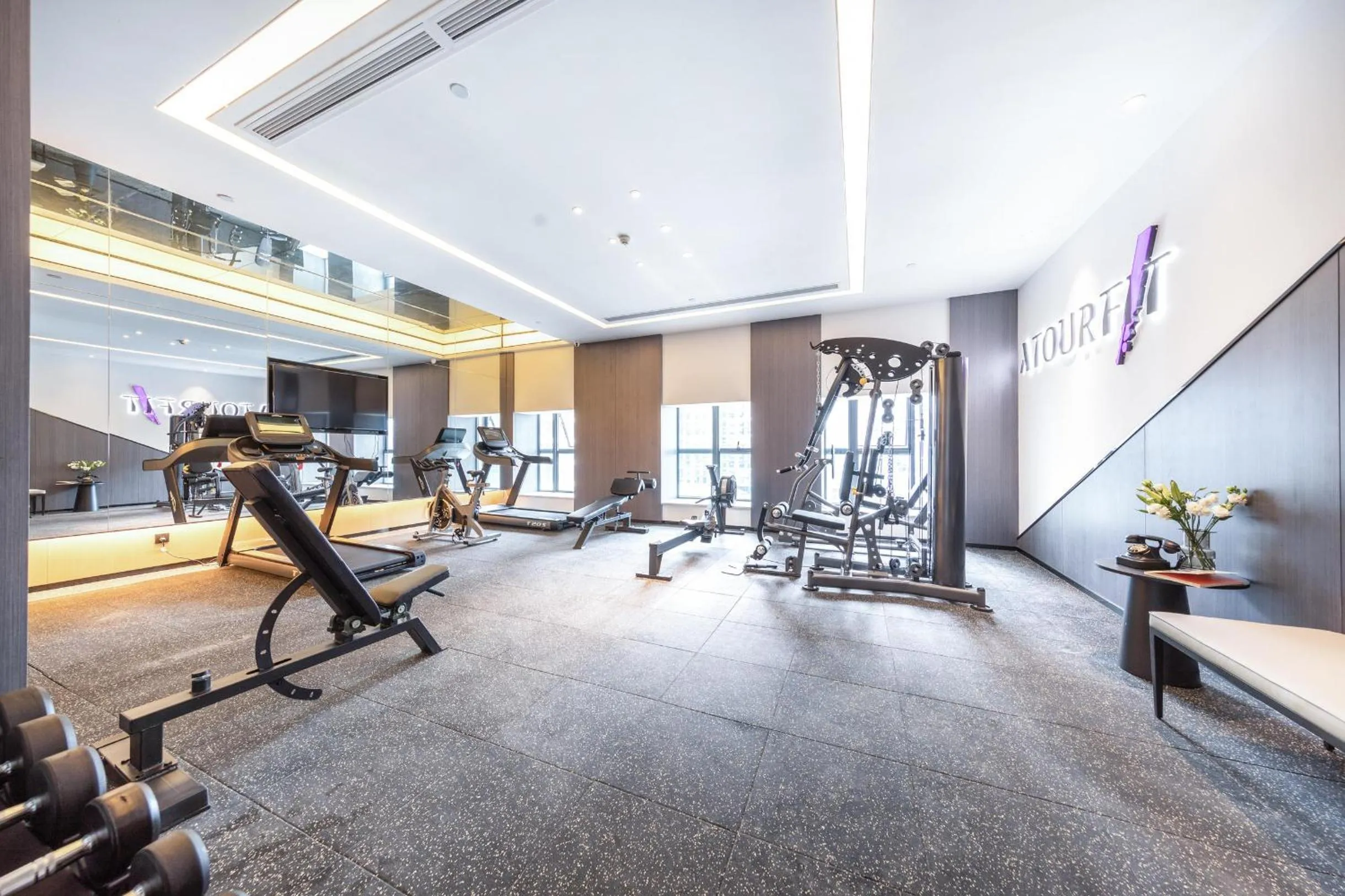 Fitness centre/facilities in Atour Hotel Guangzhou South High-speed Railway Station