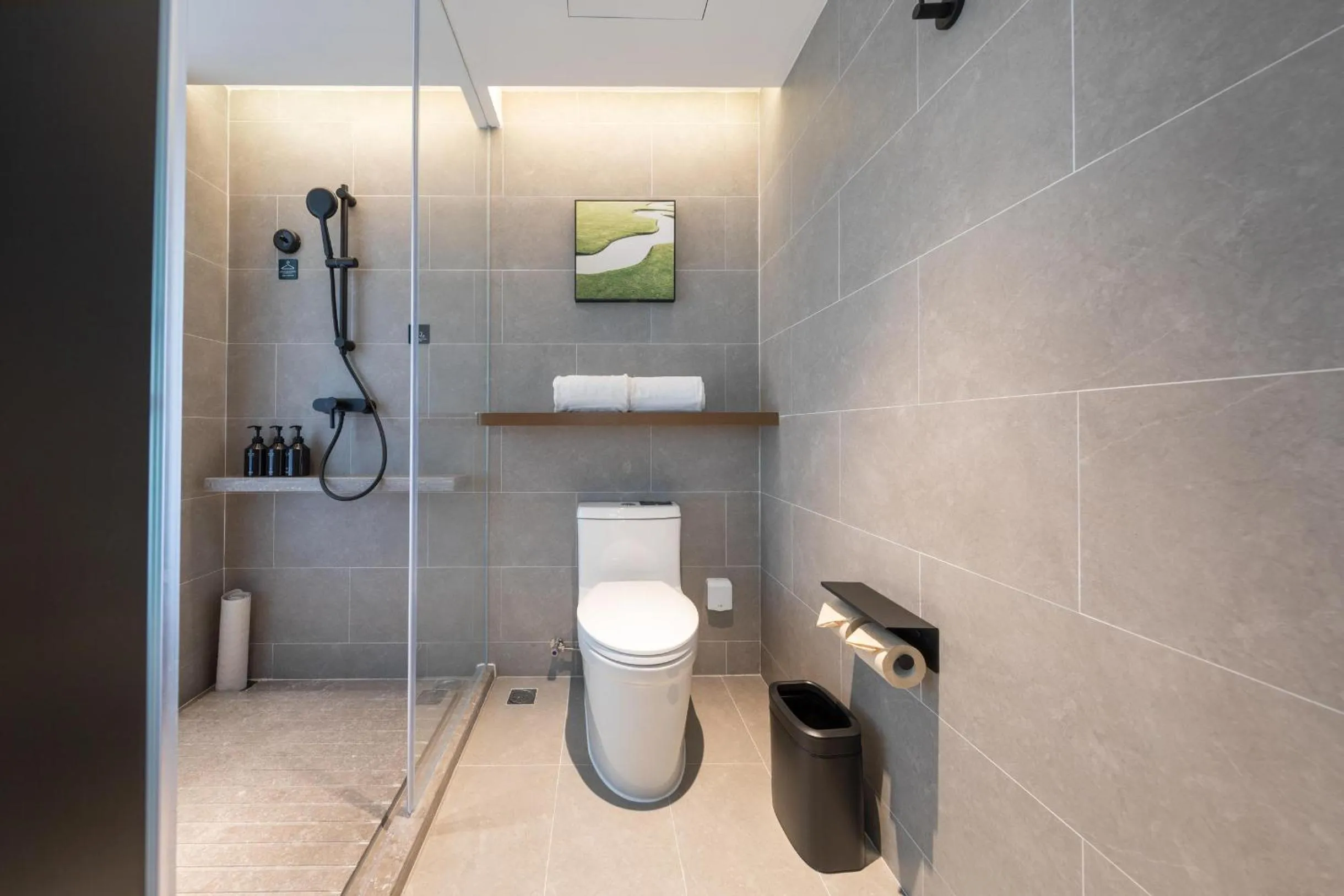 Shower in Atour Hotel Guangzhou Zhujiang New Town Taikoo Hui