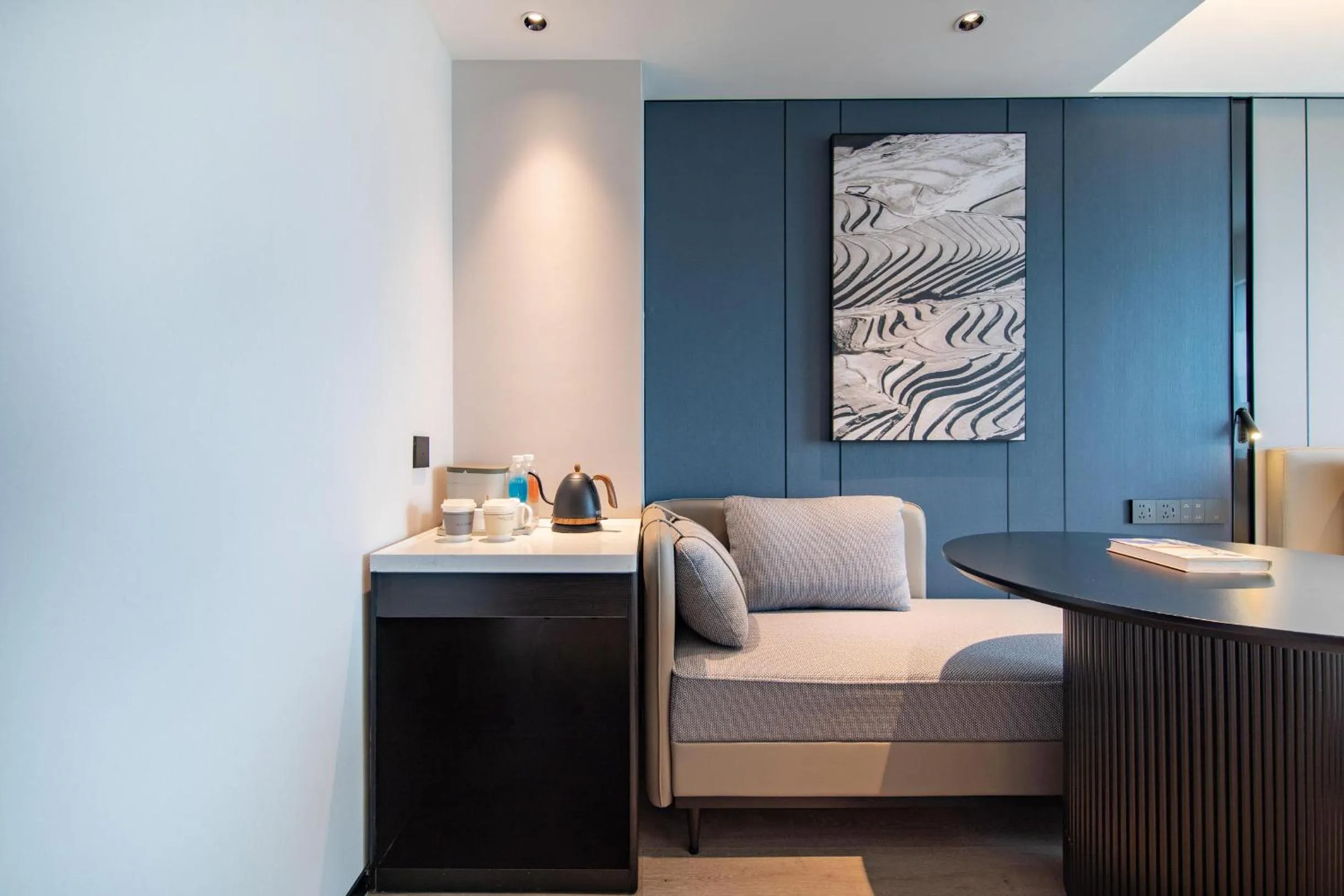 Seating area in Atour Hotel Guangzhou Zhongcun Hanxi Changlong Metro Station