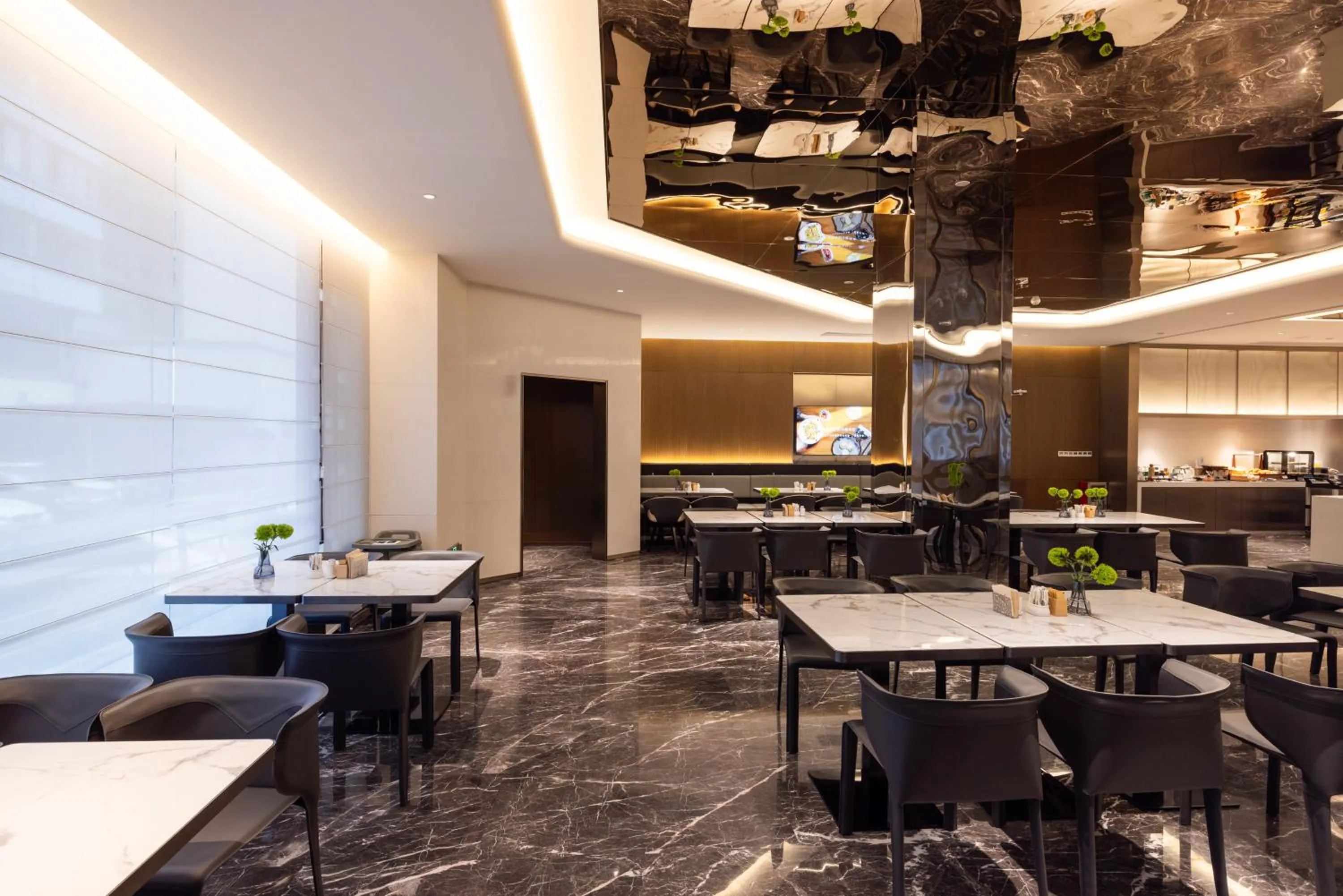 Restaurant/places to eat in Atour Hotel Guangzhou Tianhe Sports Center