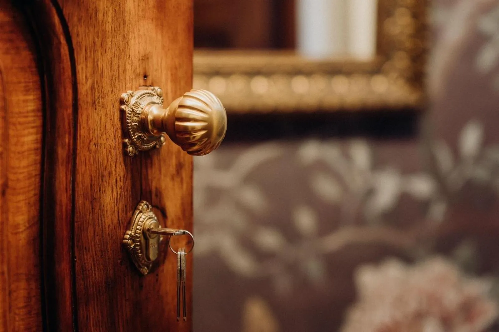 Property building in META SUITES historic city living