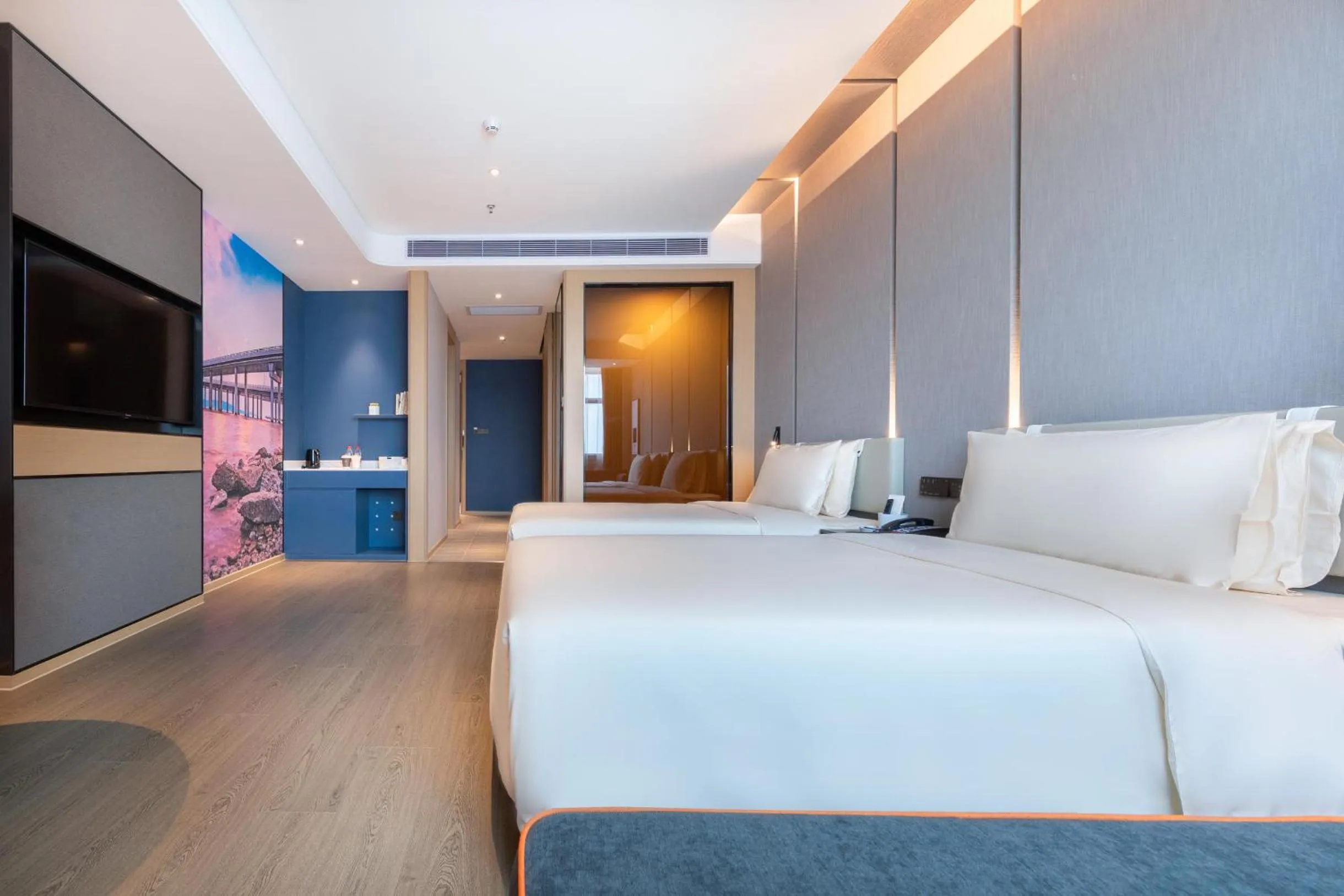 Bed in Atour Hotel Shenzhen Guangming New City