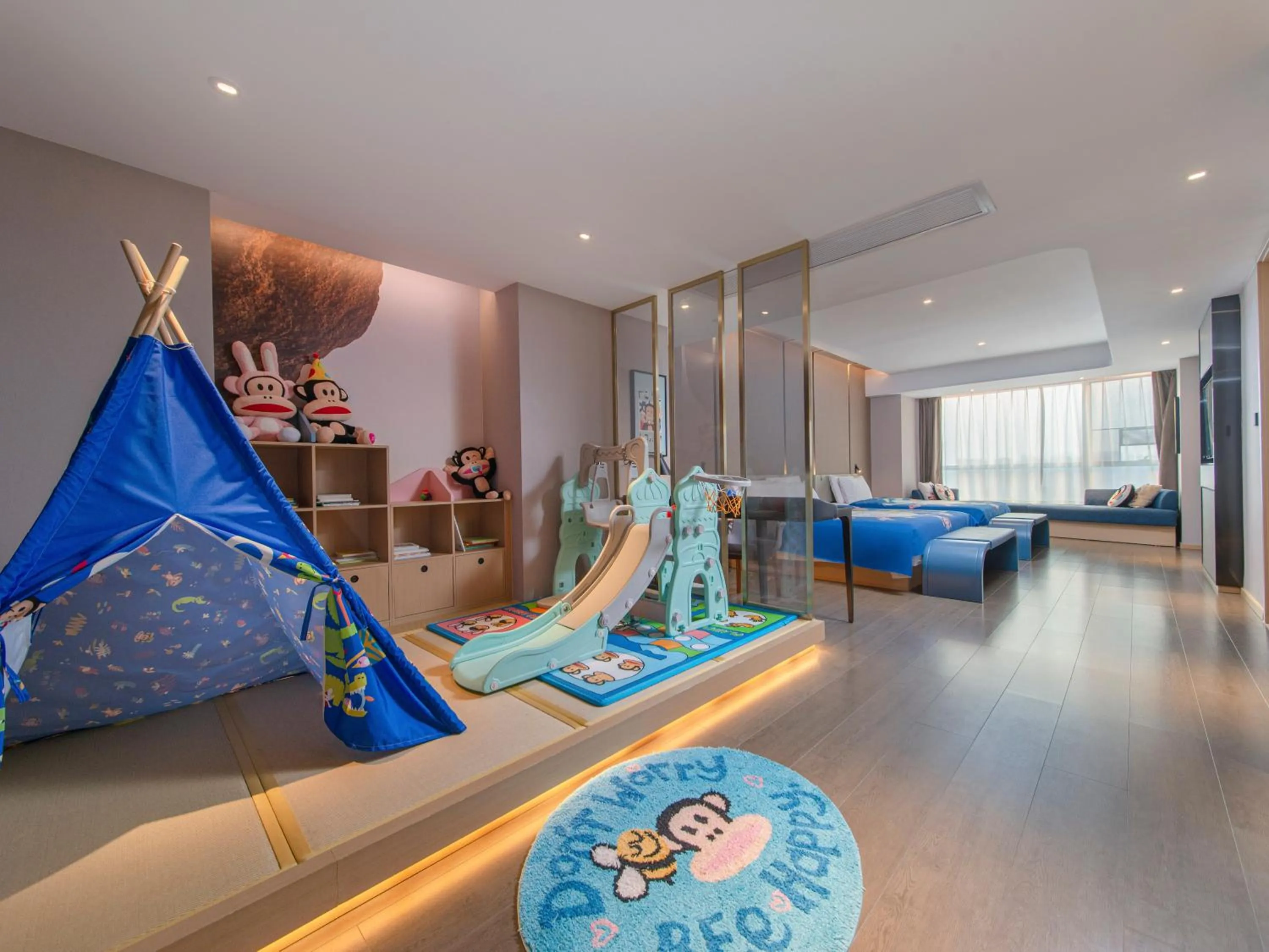 Photo of the whole room in Atour Hotel Foshan Shunde Happy Coast