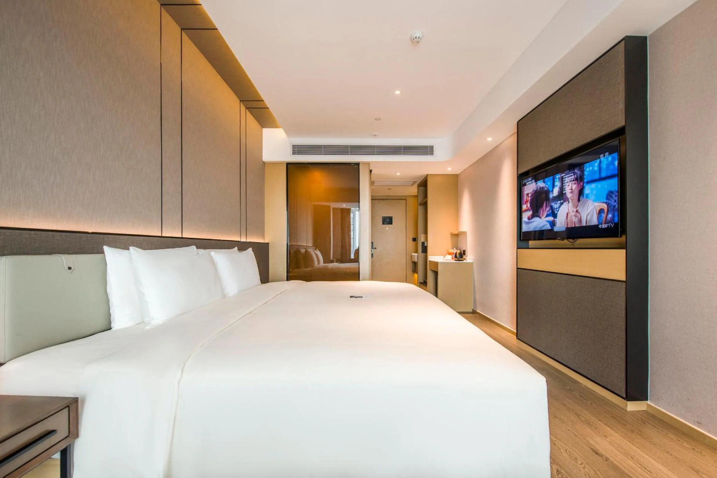 Bed in Atour Hotel Dongguan Humen Avenue