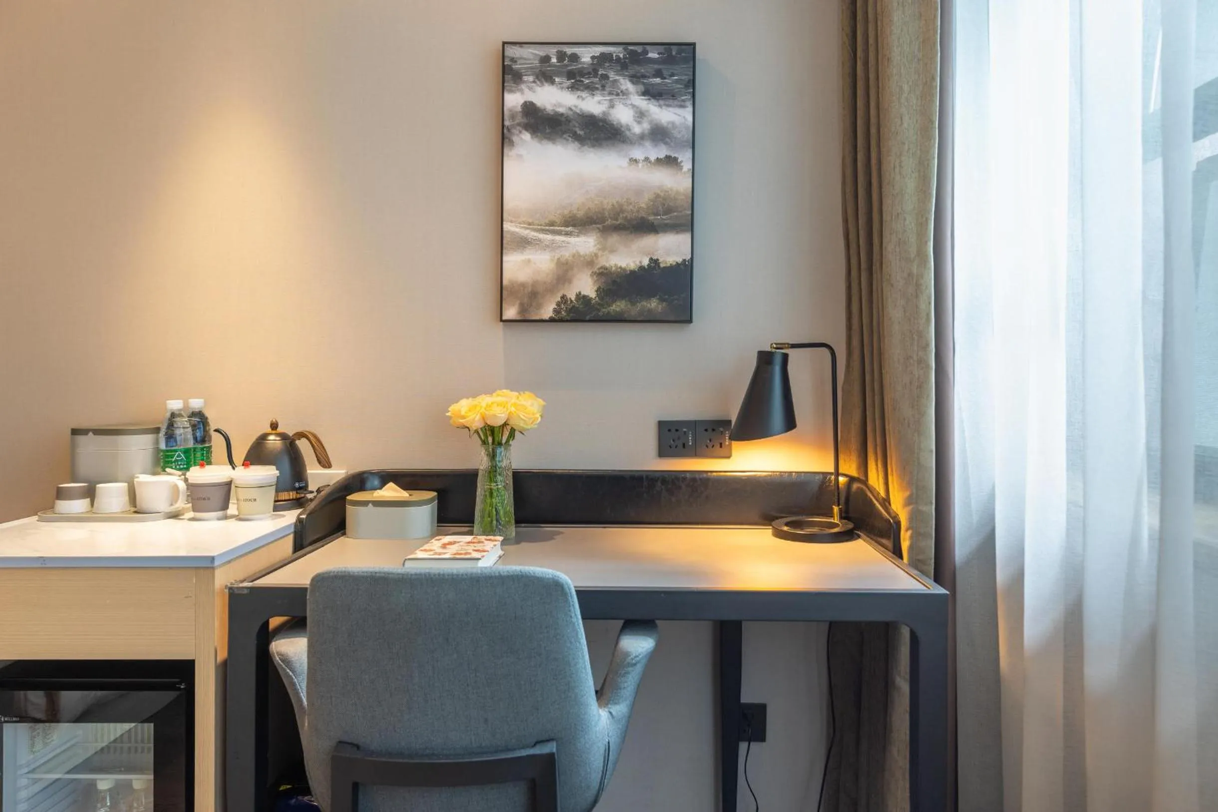 Seating area in Atour Hotel Chongqing North Railway Station