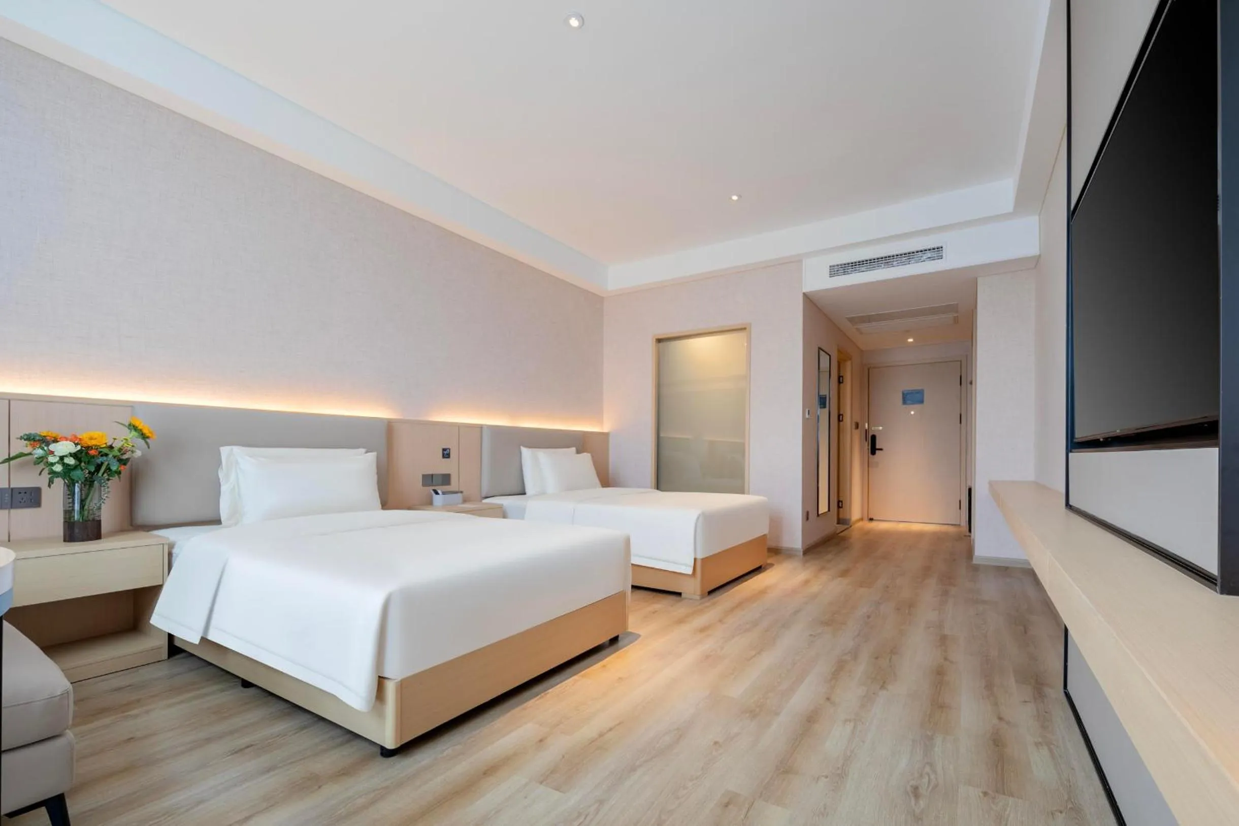 Bed in Atour X Hotel Chengdu Longquan Automobile City