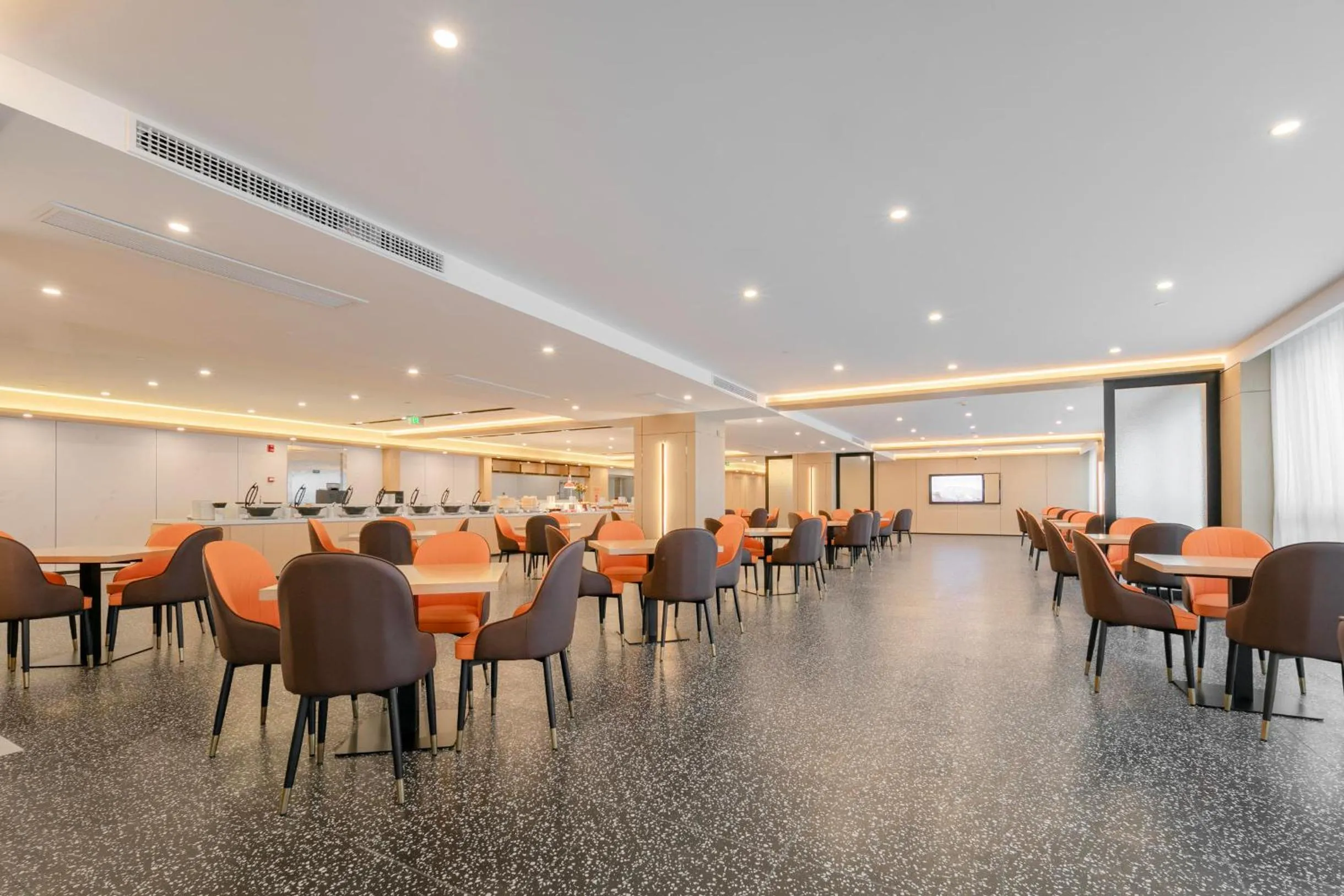 Atour X Hotel Chengdu Longquan Automobile City