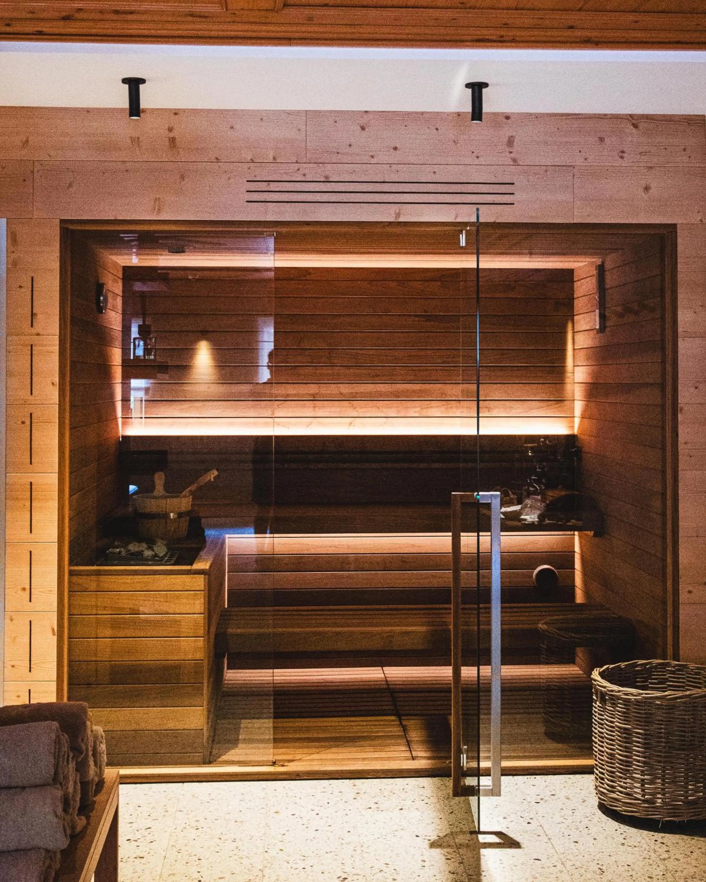 Sauna in Naturae Lodge Wellness & Spa