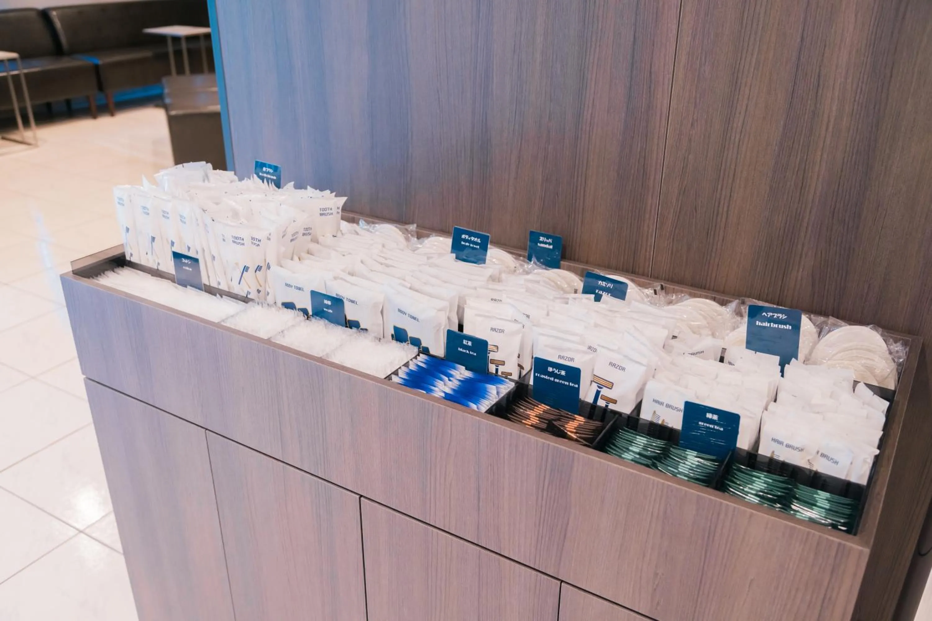 Lobby or reception in Quintessa Hotel Chiba Funabashi