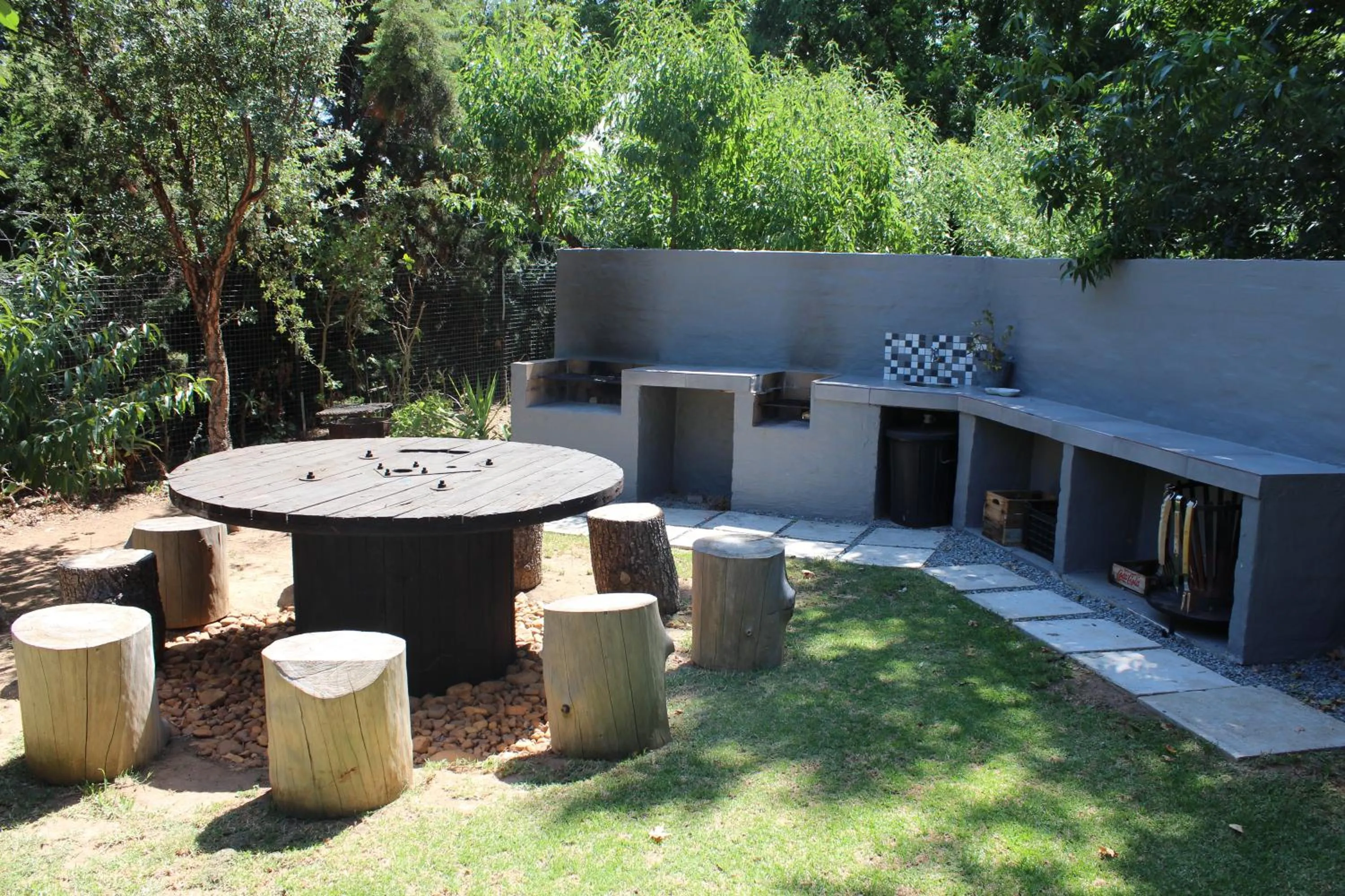 Property building in Nuwerus Lodge Paarl