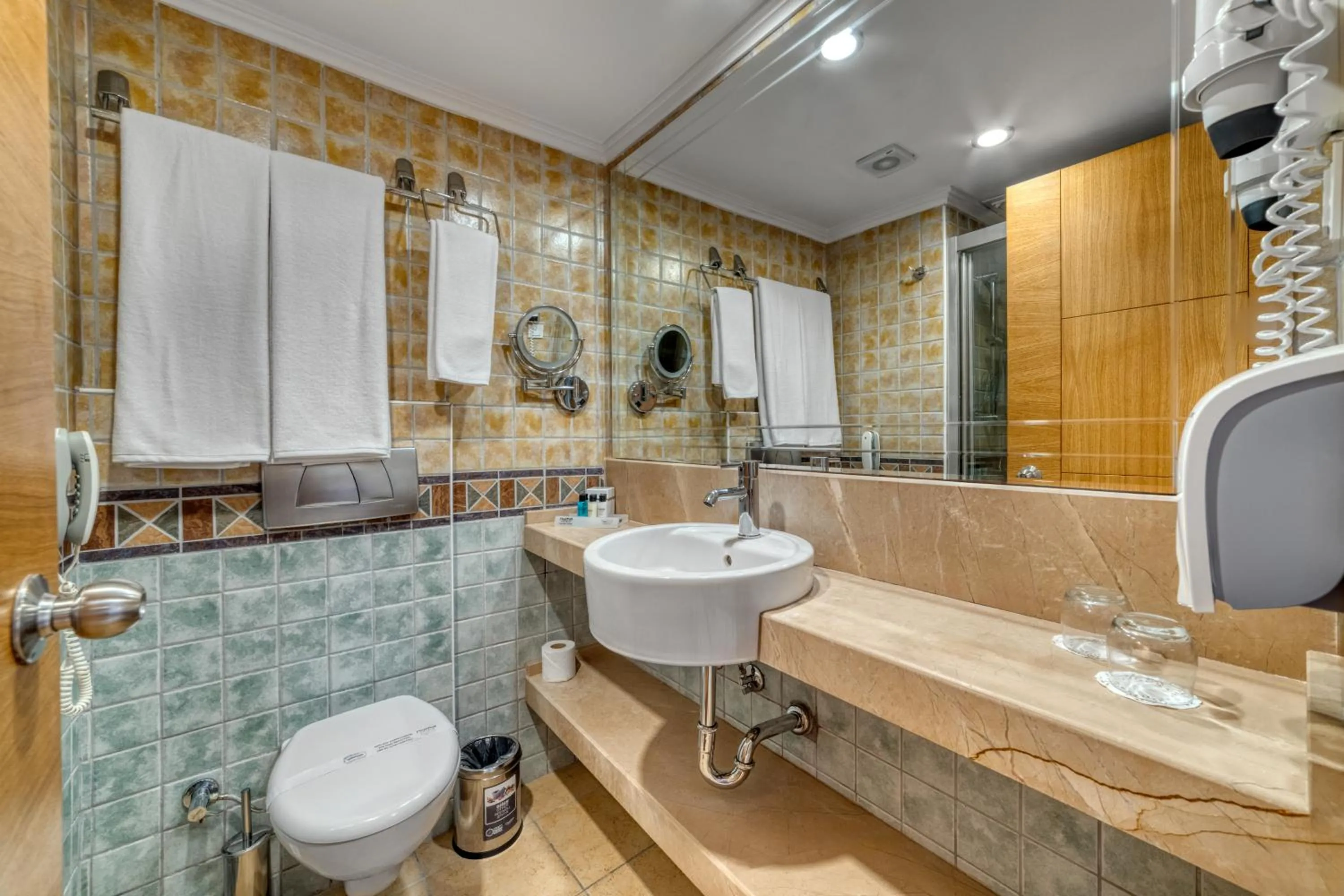 Shower in Numa Club Side Hotel - Ultra All Inclusive