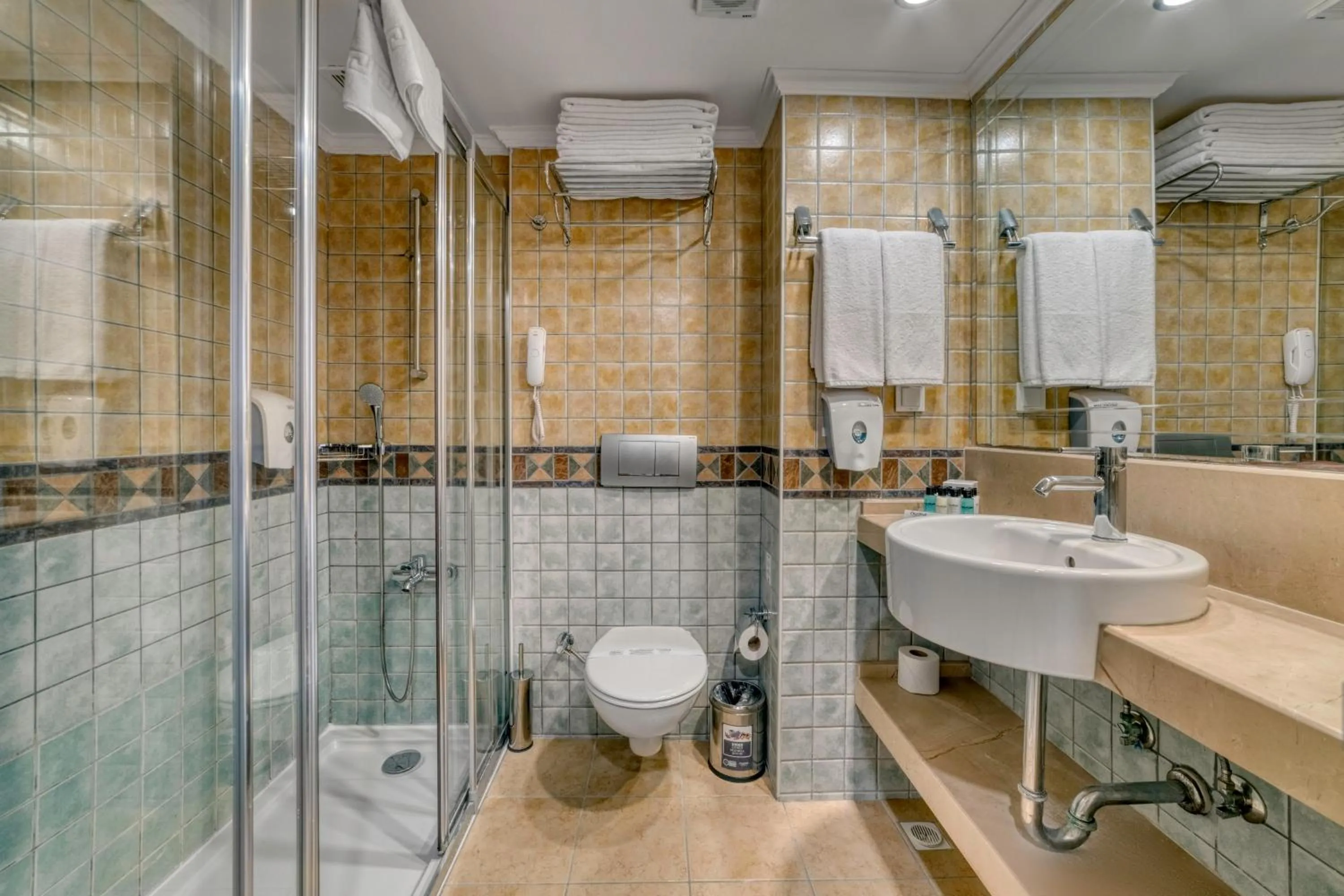 Shower in Numa Club Side Hotel - Ultra All Inclusive