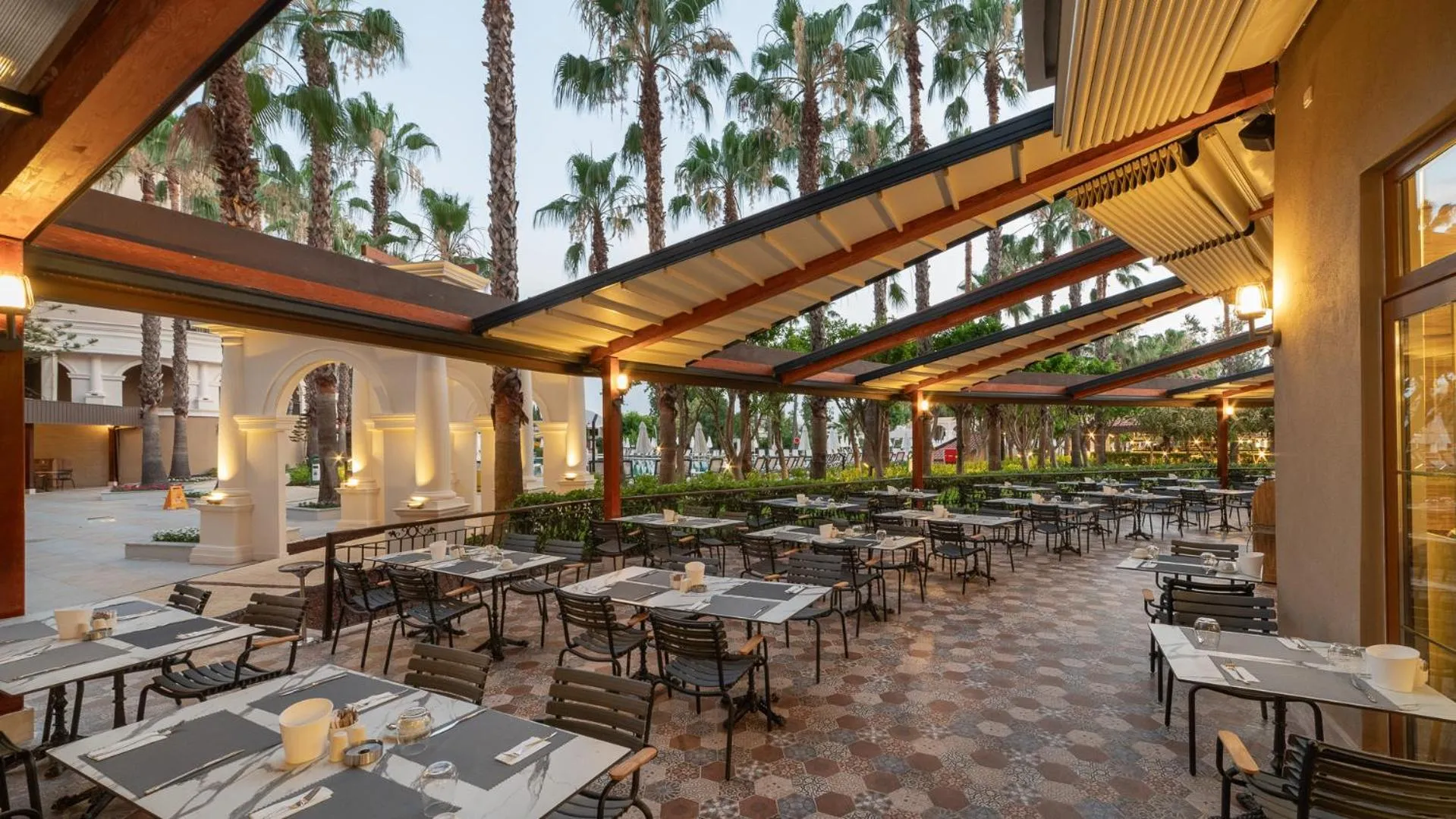 Restaurant/places to eat in Numa Club Side Hotel - Ultra All Inclusive