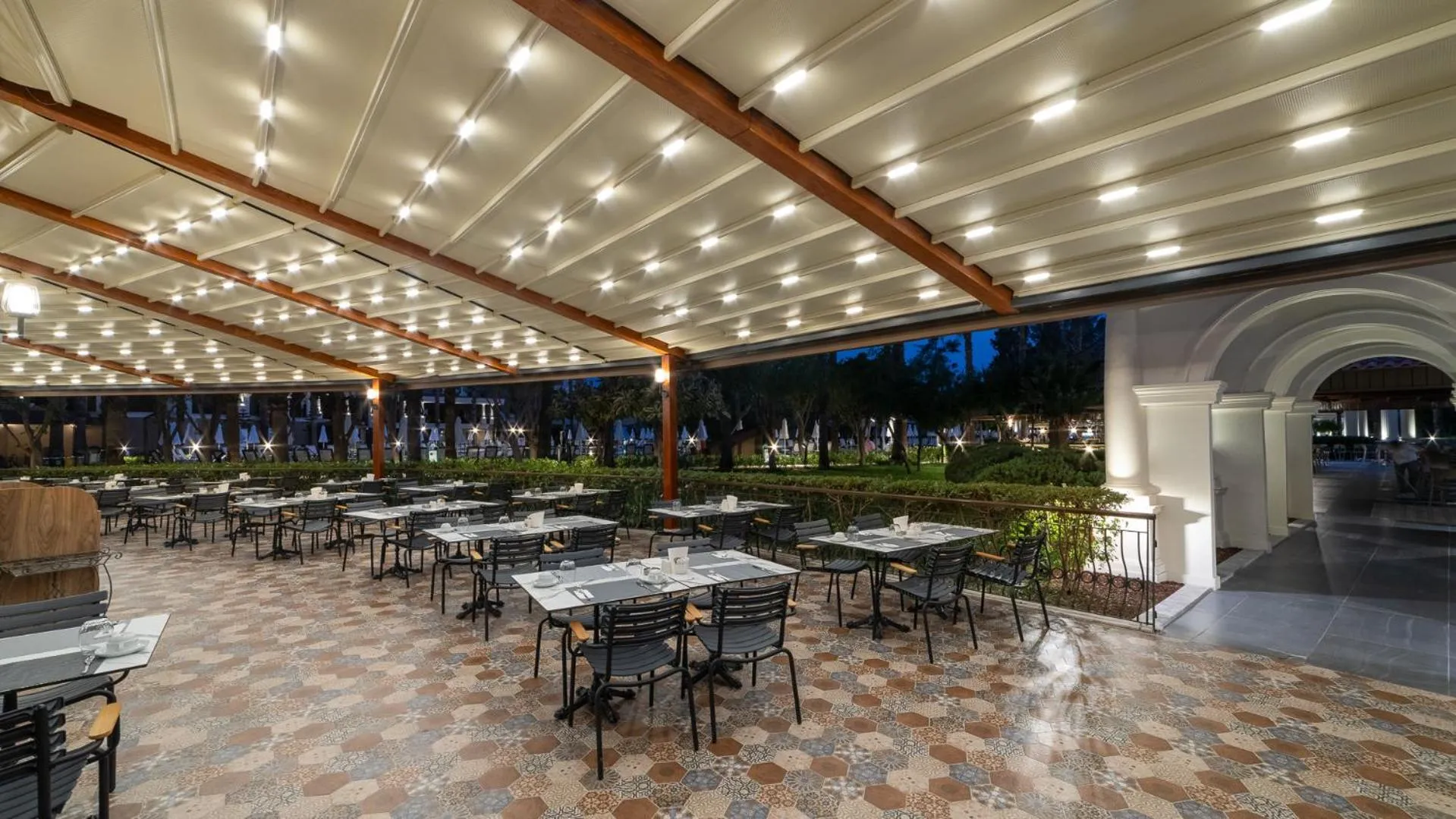 Restaurant/places to eat in Numa Club Side Hotel - Ultra All Inclusive