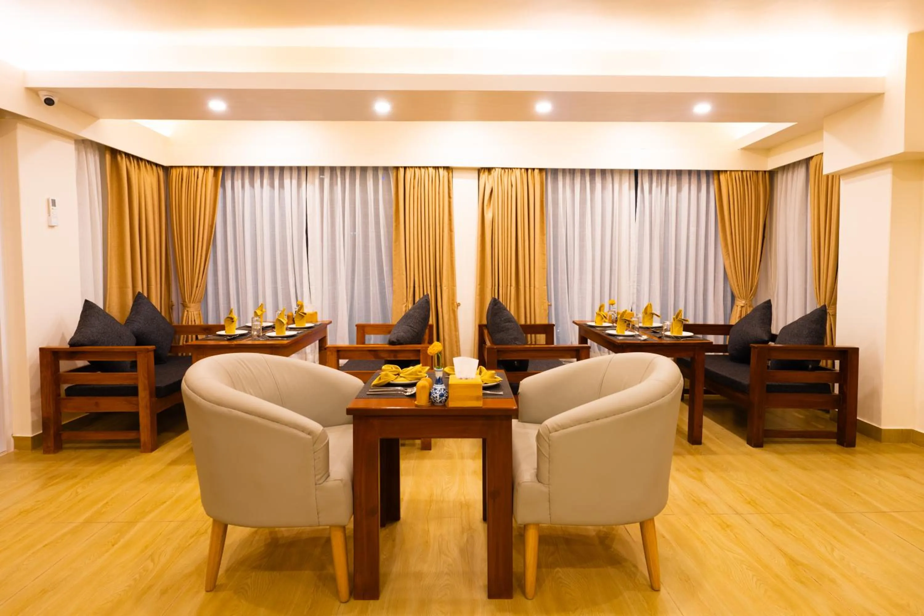 Restaurant/places to eat in Pokhara Alpine and Springs