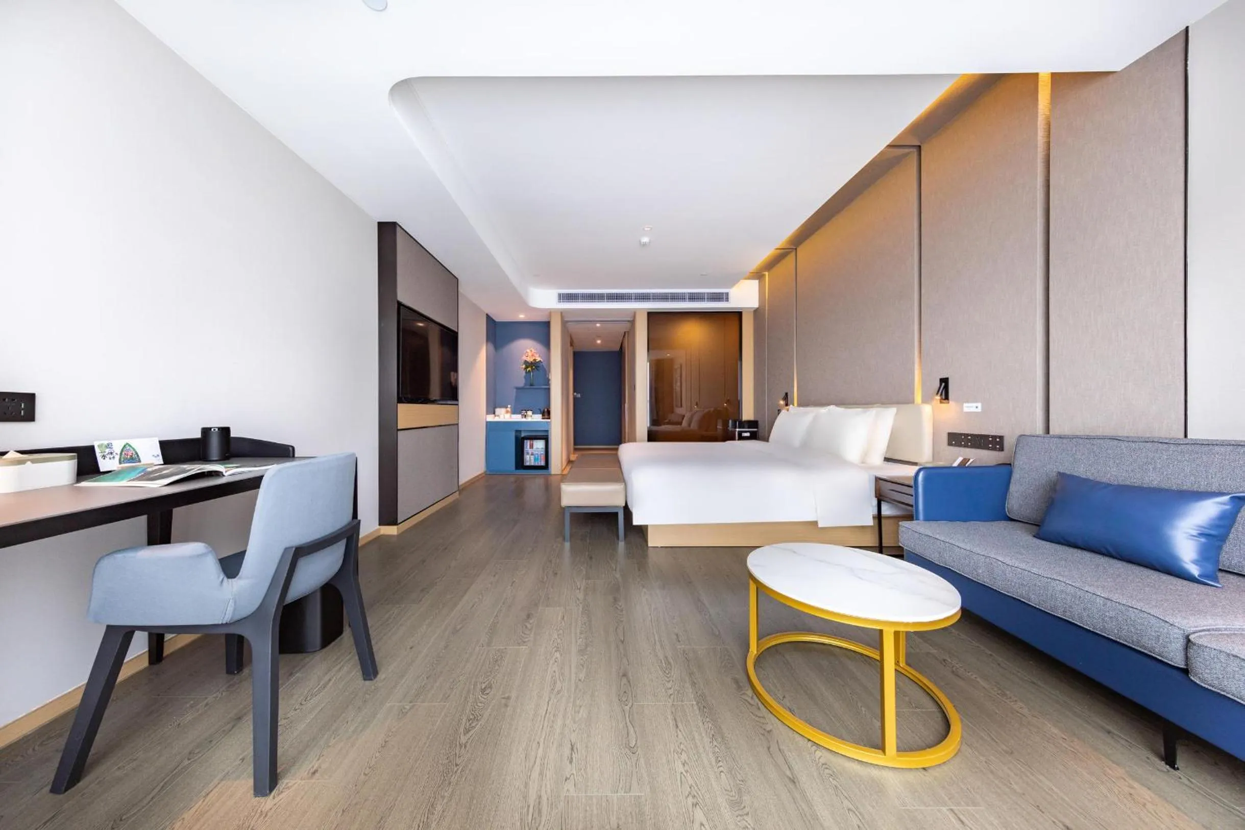 Bedroom in Atour Hotel Dongguan Fenggang