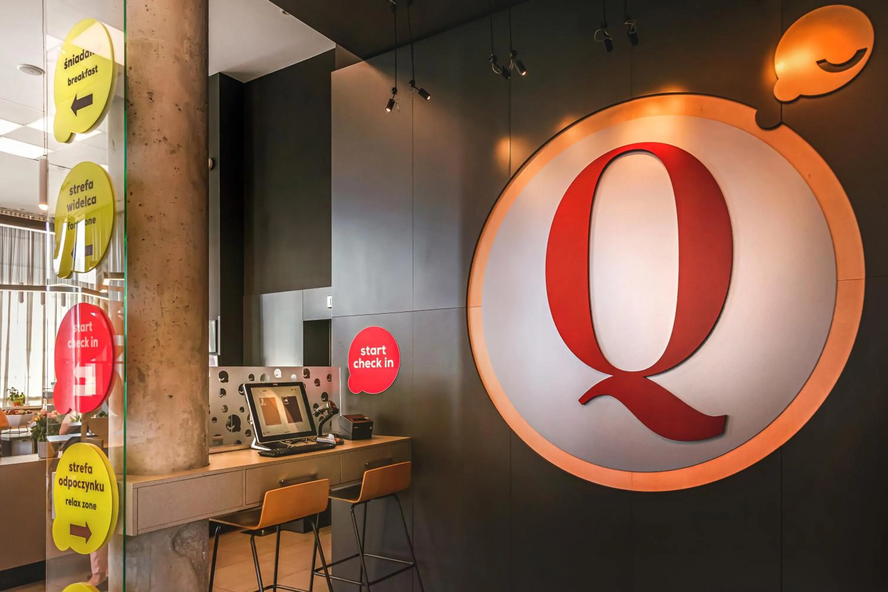 Property logo or sign in Qubus Hotel Żory