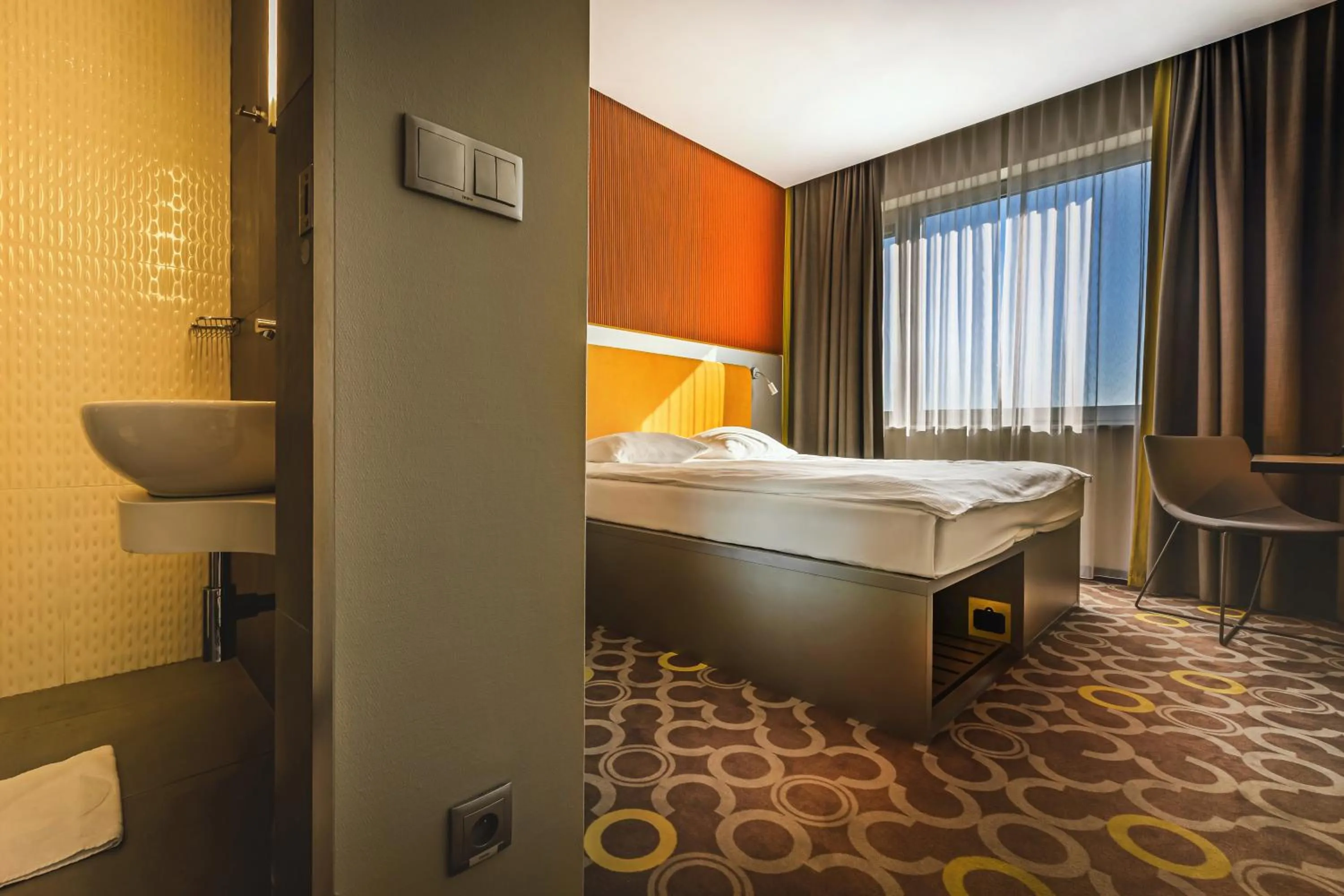 Bed in Qubus Hotel Żory