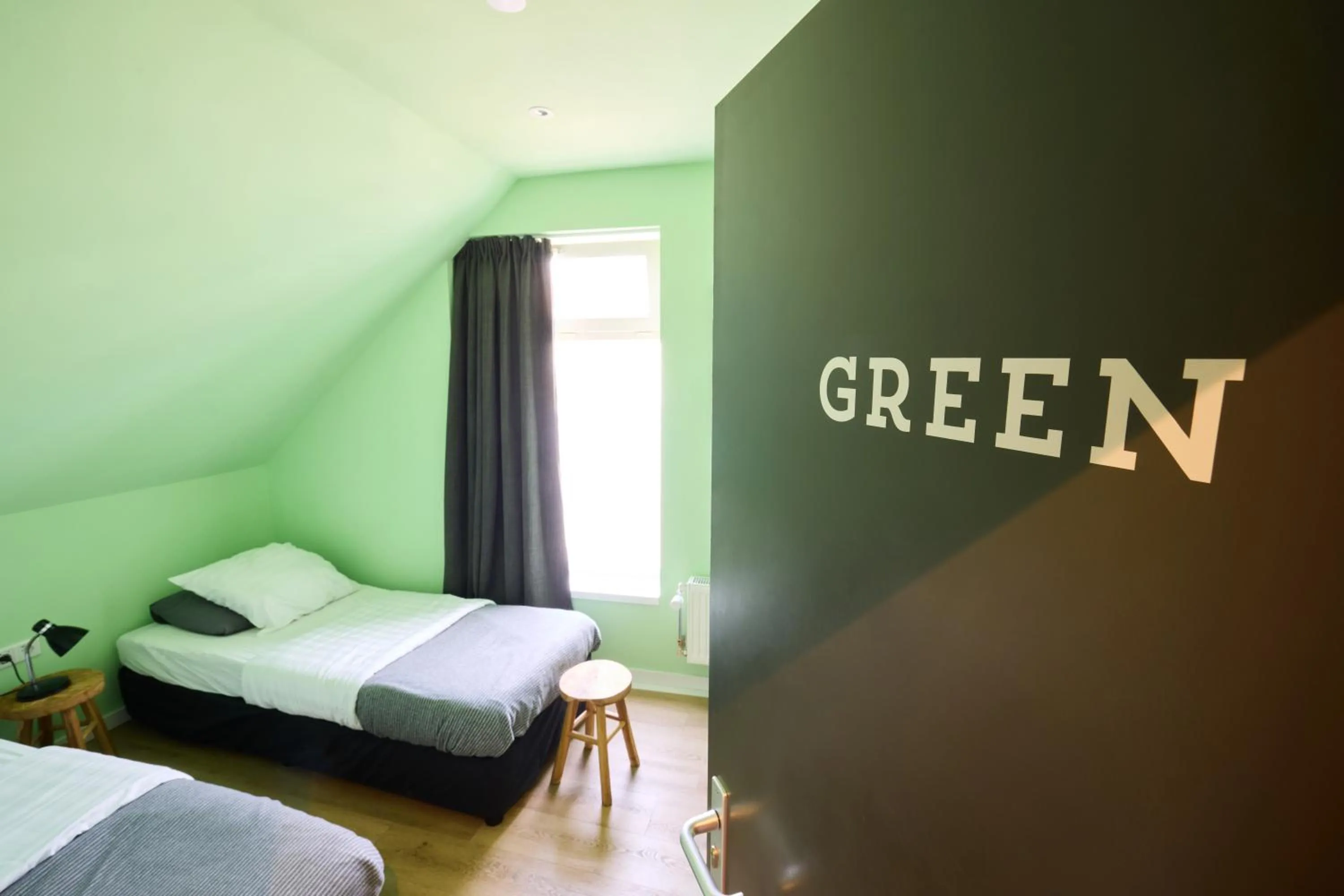Bed in Herberg, Het Wapen van Tilburg