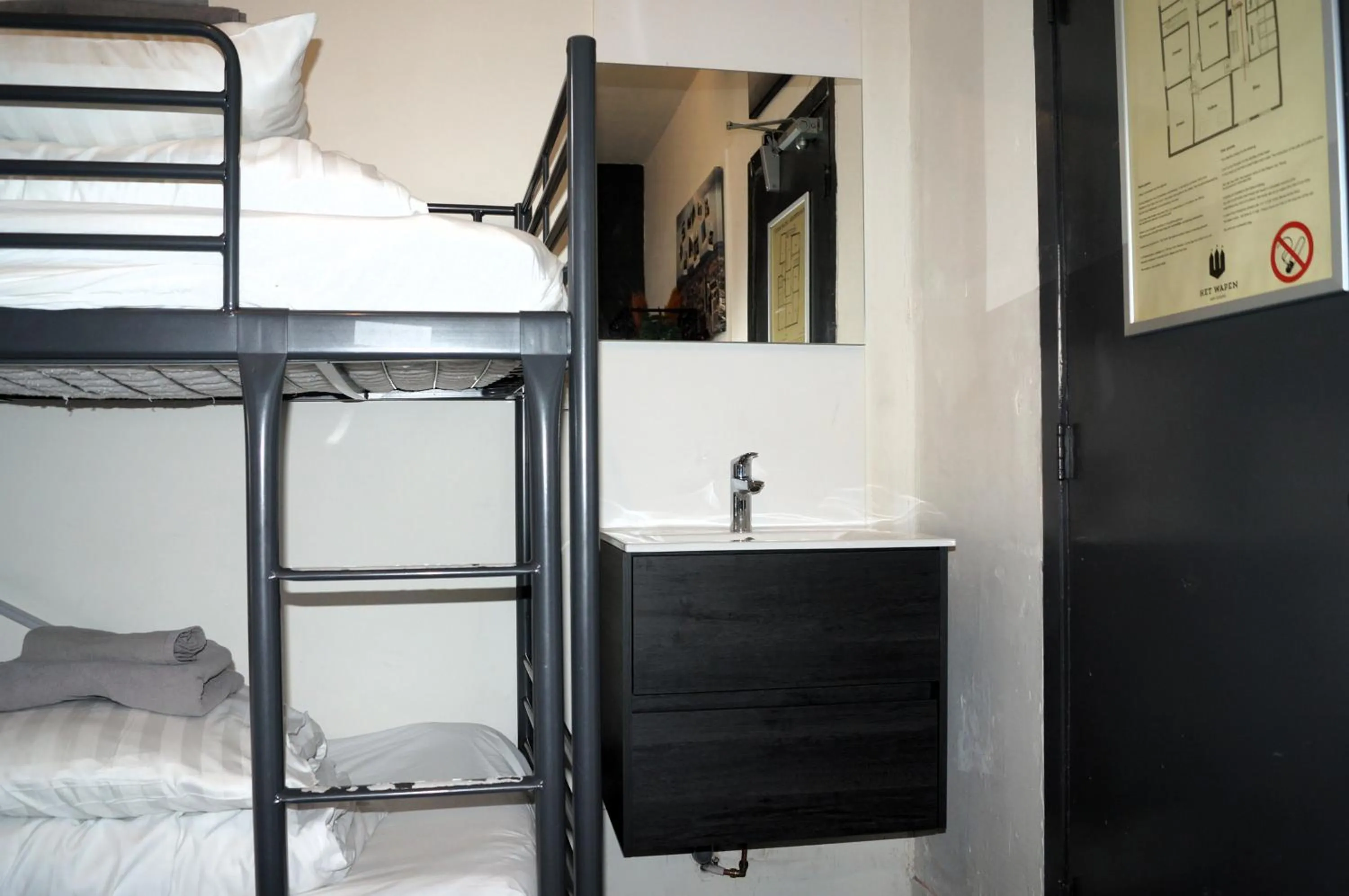 bunk bed, Bed in Herberg, Het Wapen van Tilburg