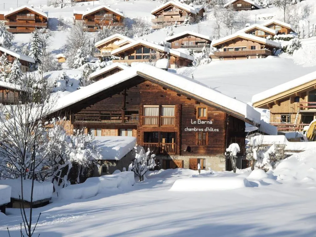 Property building in Chalet le 1791