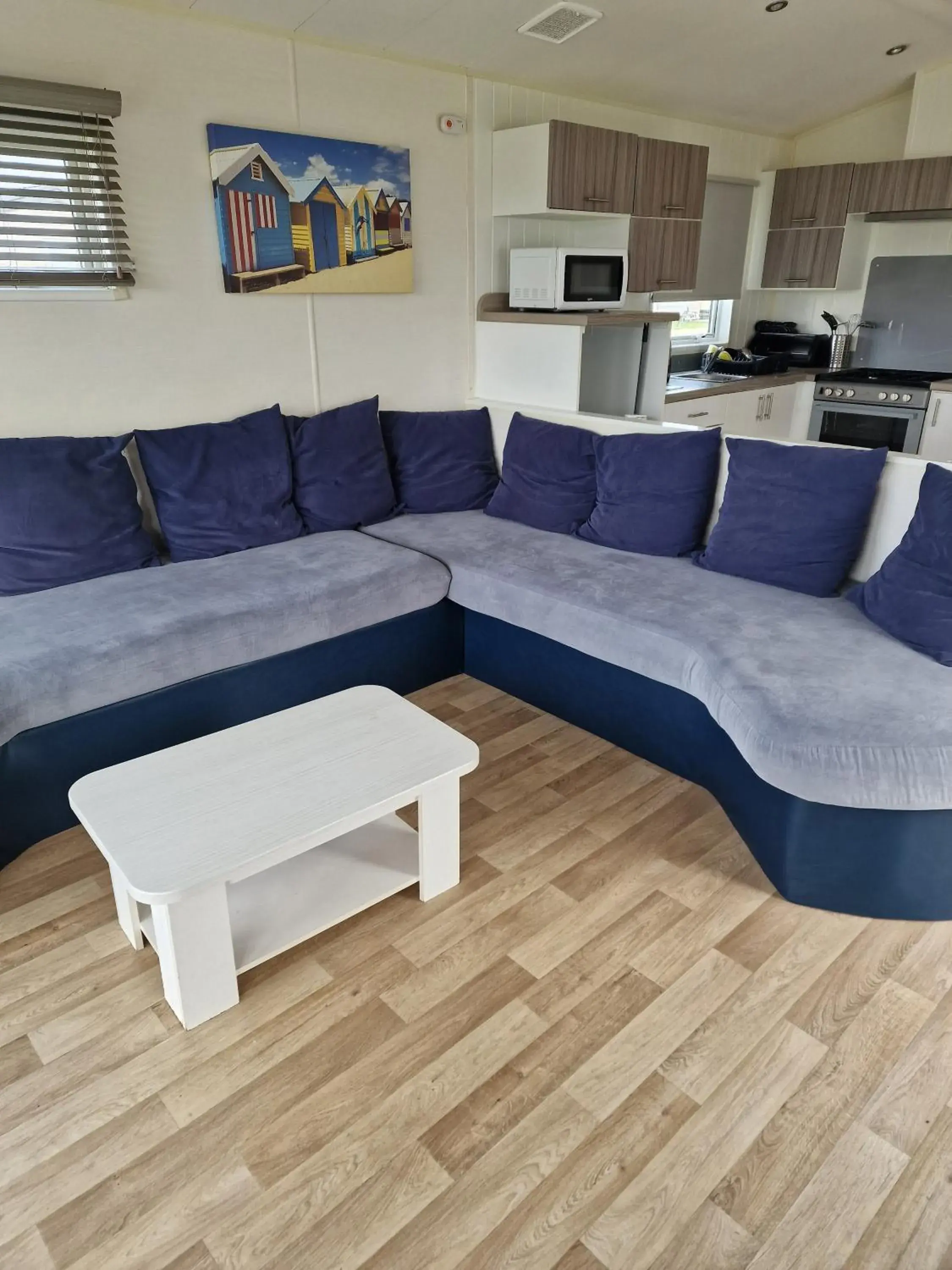 Holiday Home - single occupancy in Beach Lodge - 5 minute walk to the sandy beach Holiday Home - single occupancy in Beach Lodge - 5 minute walk to the sandy beach
