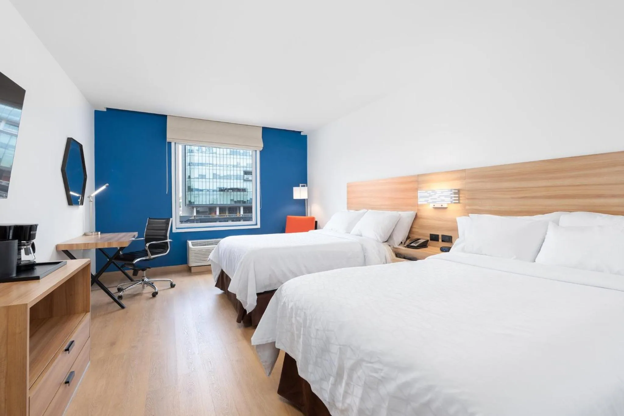 Photo of the whole room, Bed in Holiday Inn Express Tegucigalpa by IHG