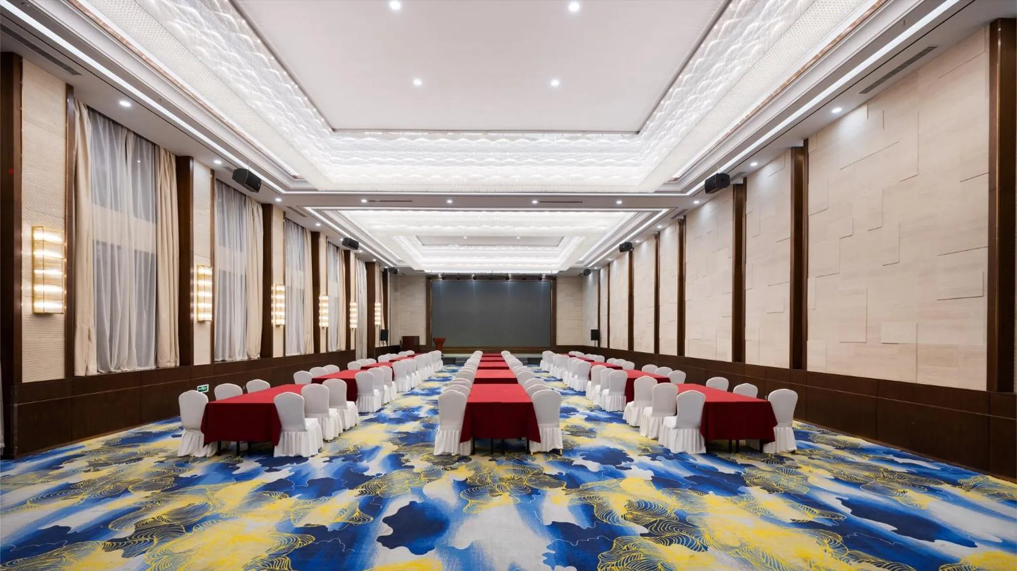 Meeting/conference room in Holiday Inn Express Zhengzhou Airport by IHG