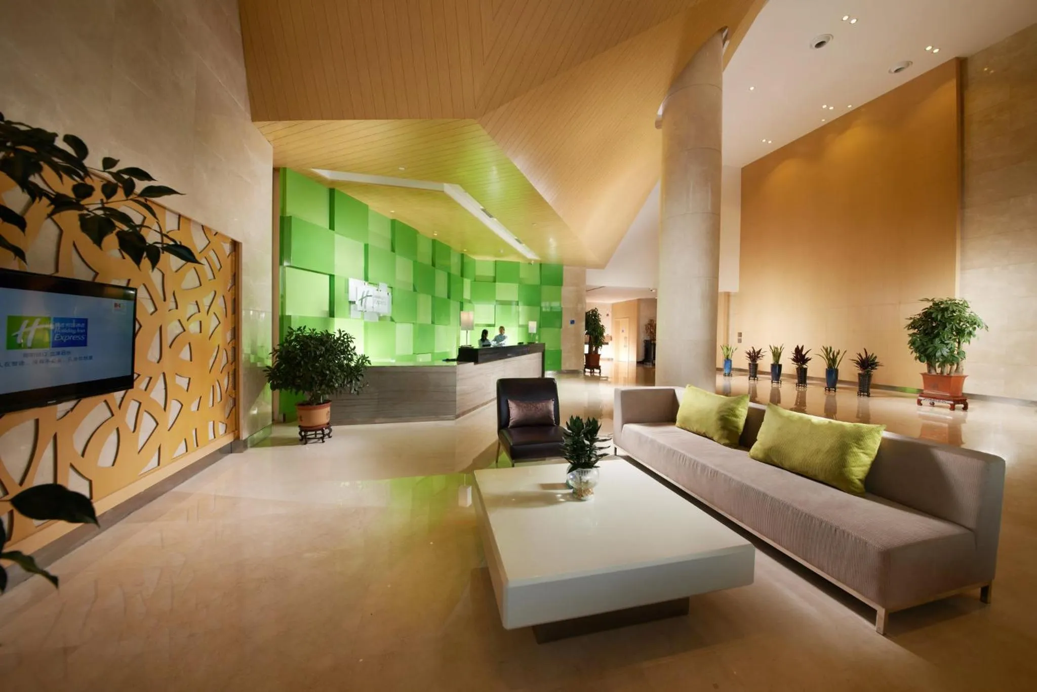 Property building in Holiday Inn Express Zhengzhou Airport by IHG