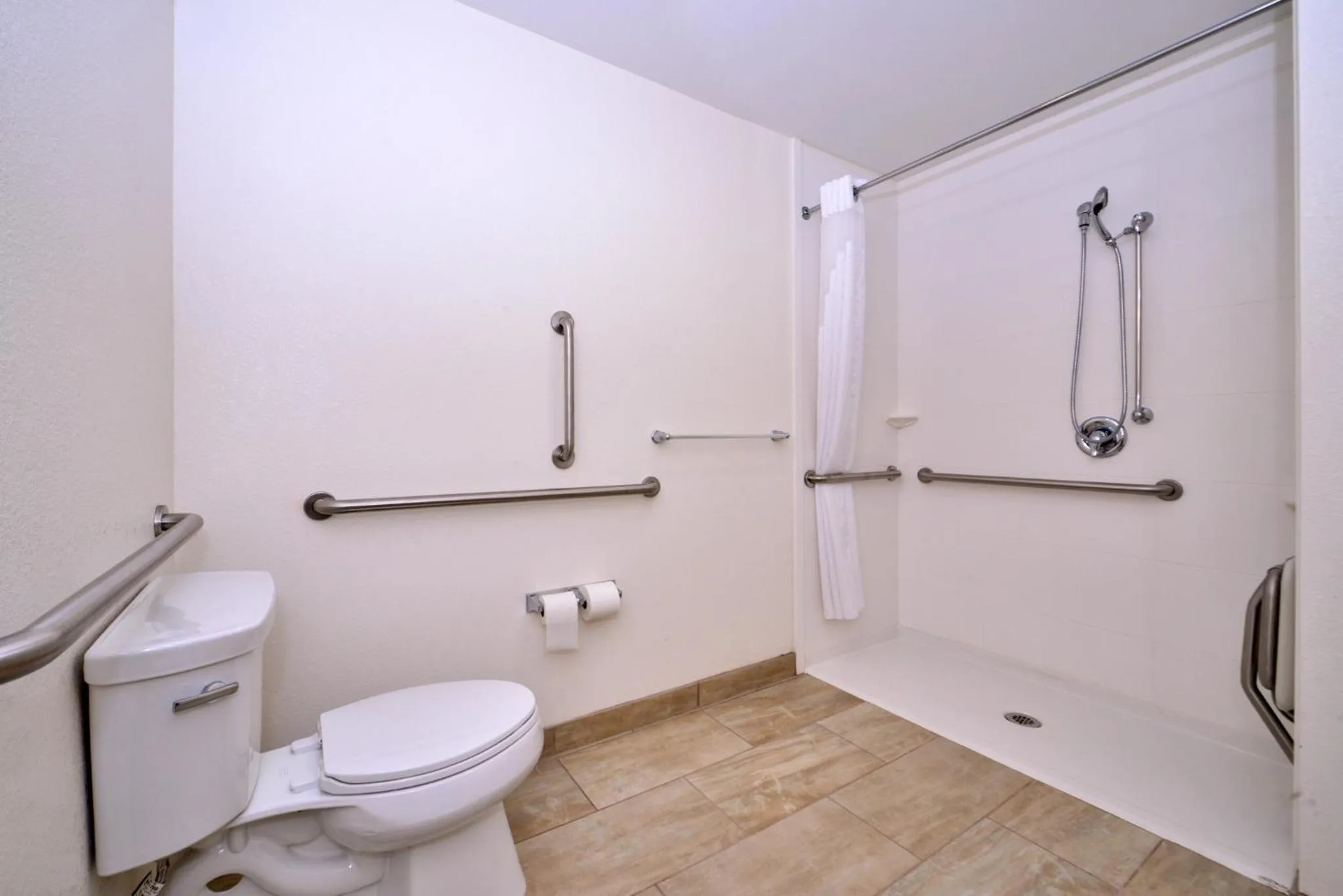 Photo of the whole room in Holiday Inn Express & Suites Page - Lake Powell Area by IHG